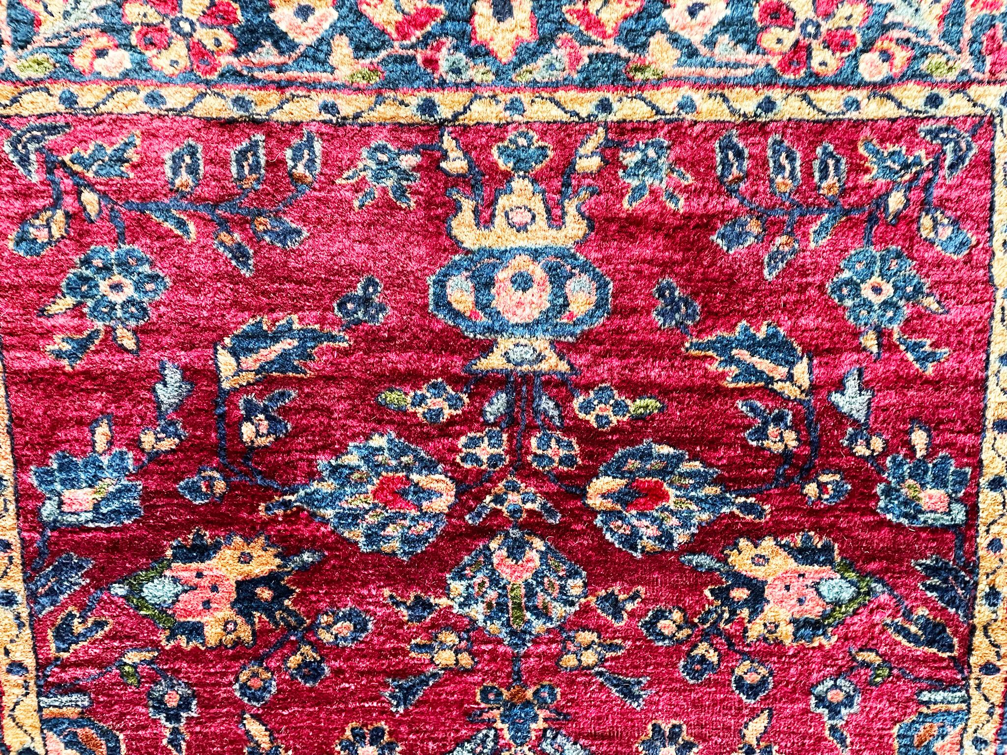 Antiker persischer Sarouk- Mohajeran-Teppich, um 1920 im Angebot 2