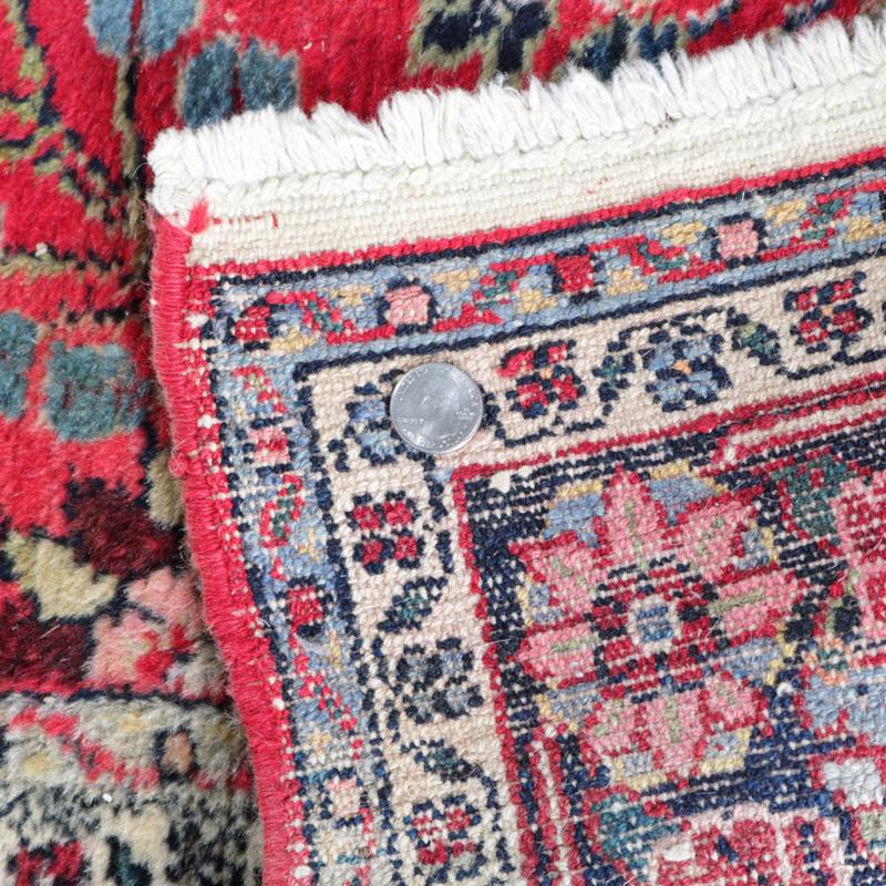 Antique Persian Sarouk Oriental Rug, circa 1930 2