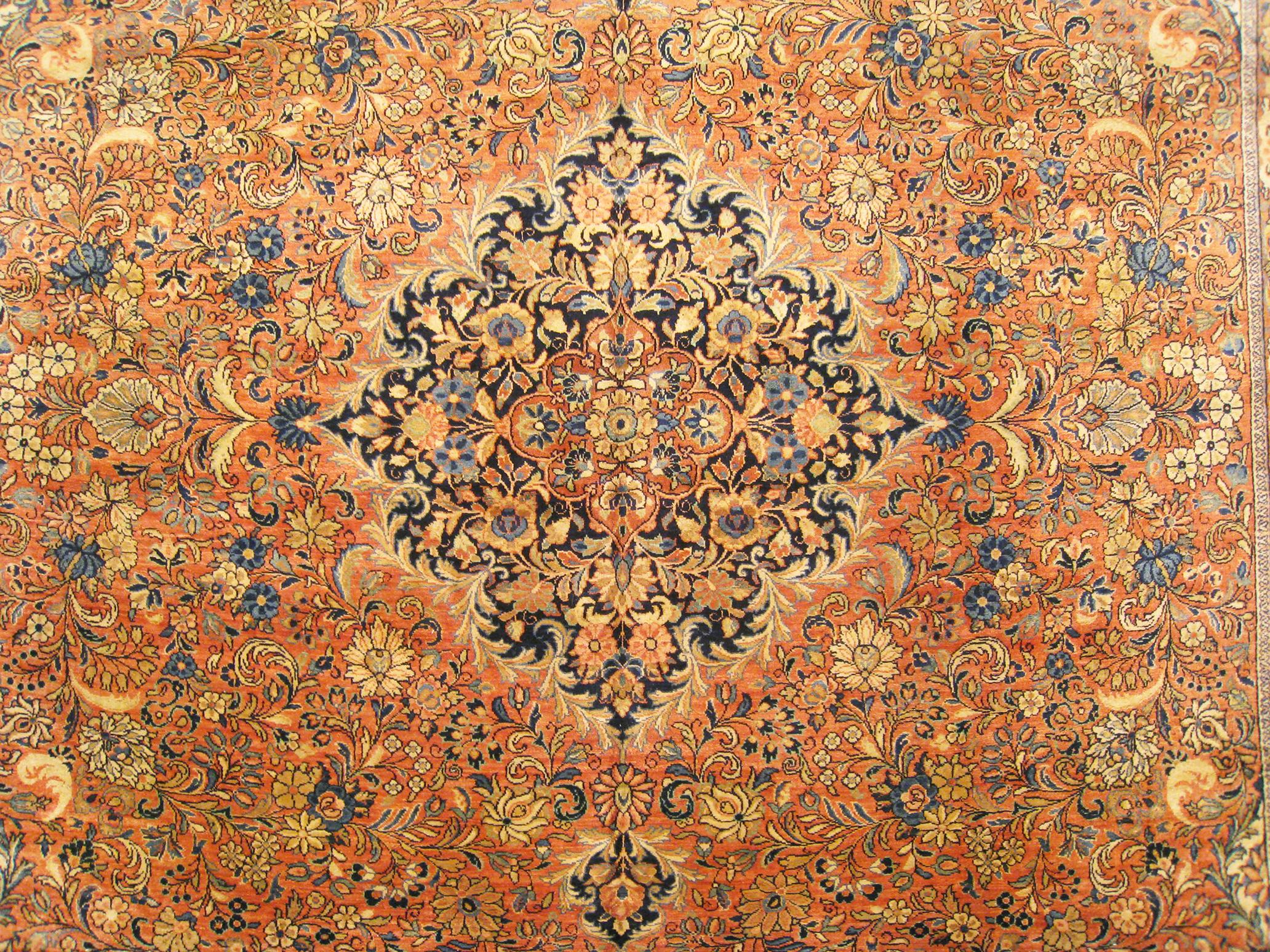 Early 20th Century Antique Persian Sarouk Oriental Rug, in Room Size, with Central Medallion For Sale