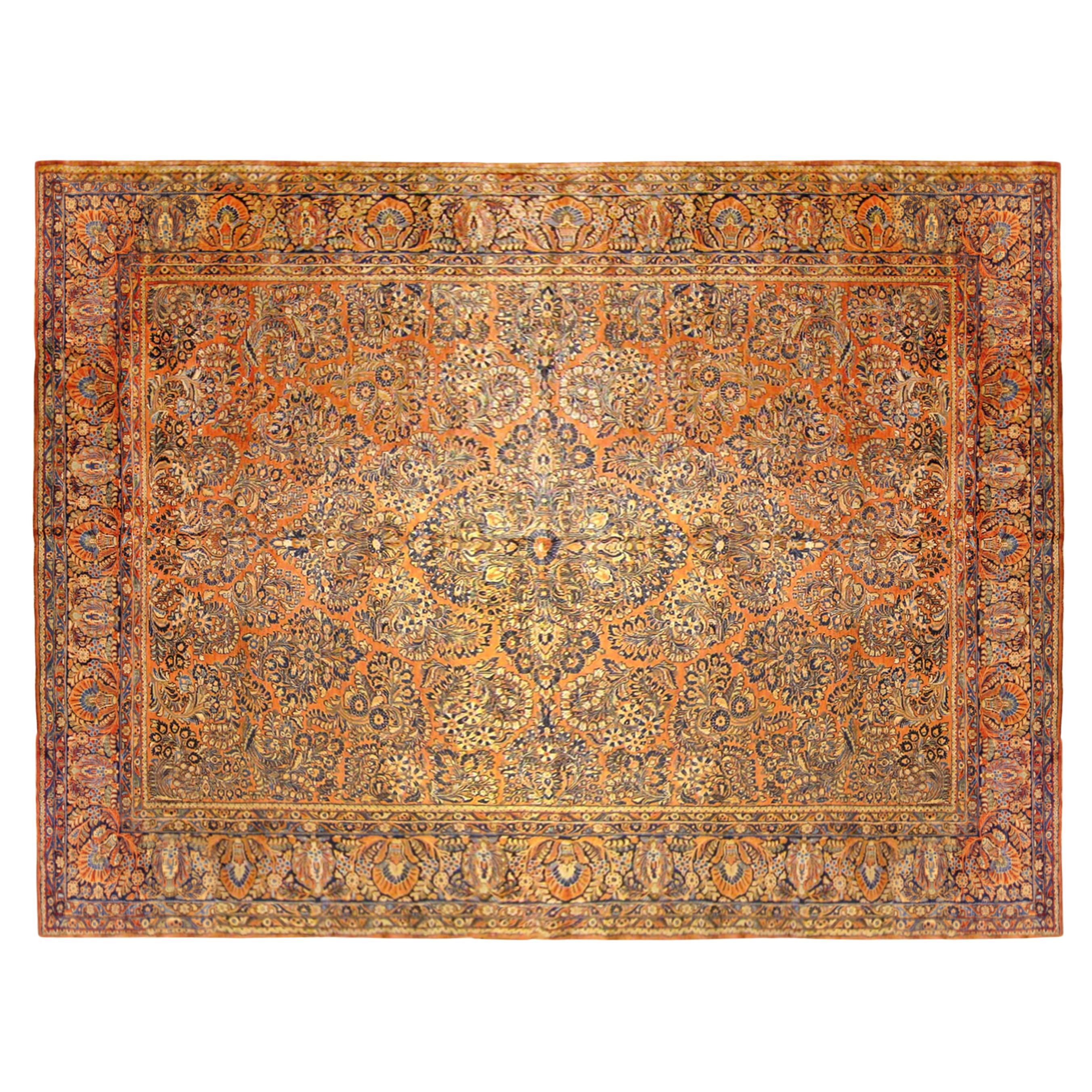Antique Persian Sarouk Oriental Rug, in Room size, with Central Medallion For Sale