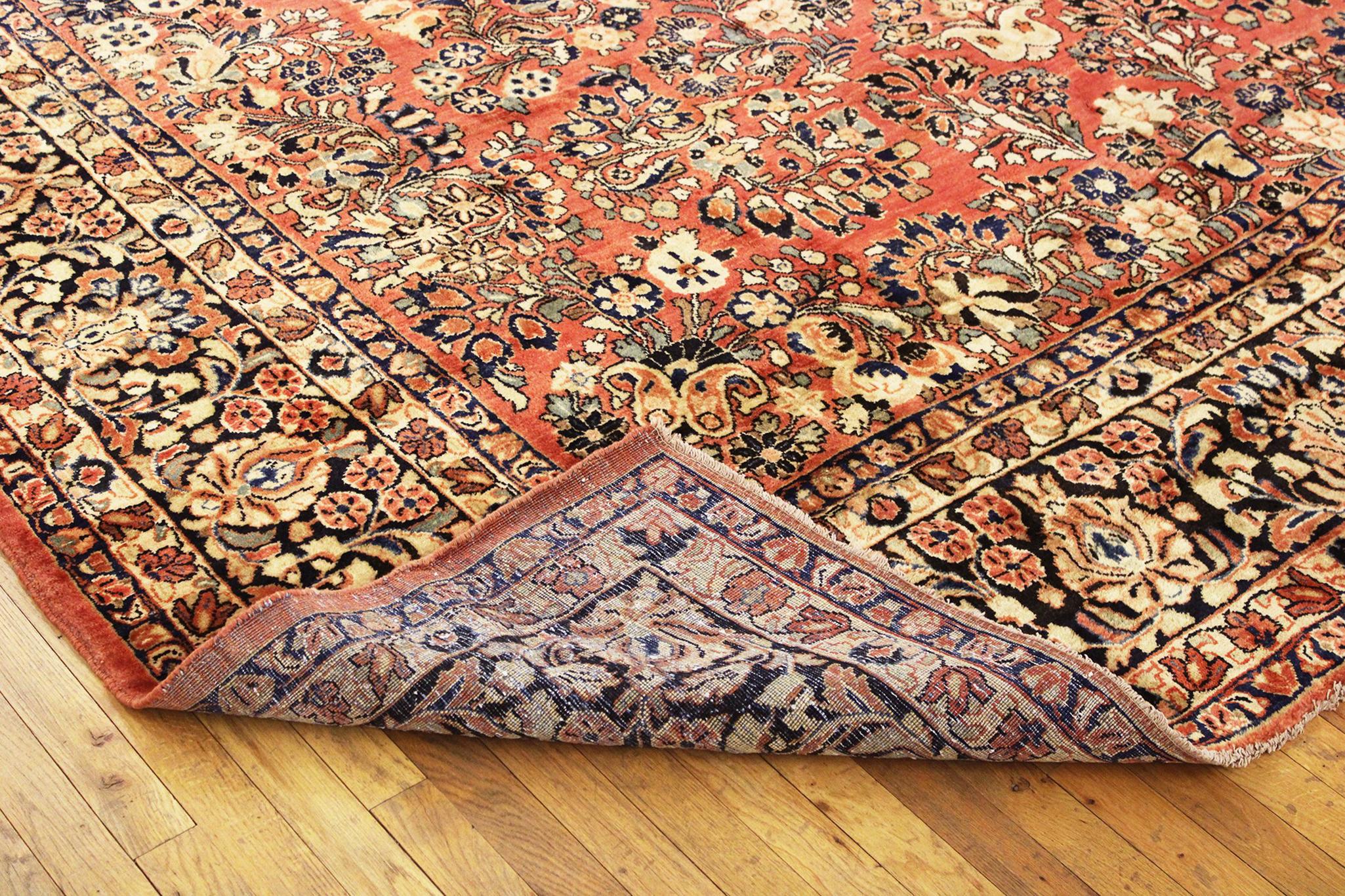 Antique Persian Sarouk Oriental Rug, in Room Size, with Intricate Floral Design For Sale 4
