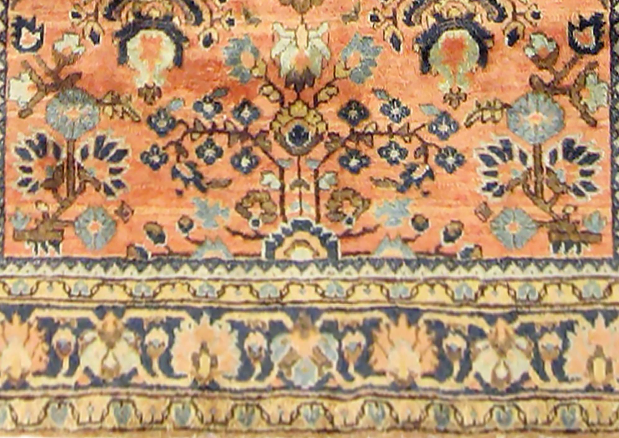 Early 20th Century Antique Persian Sarouk Oriental Rug, in Small size, with Intricate Floral Design For Sale