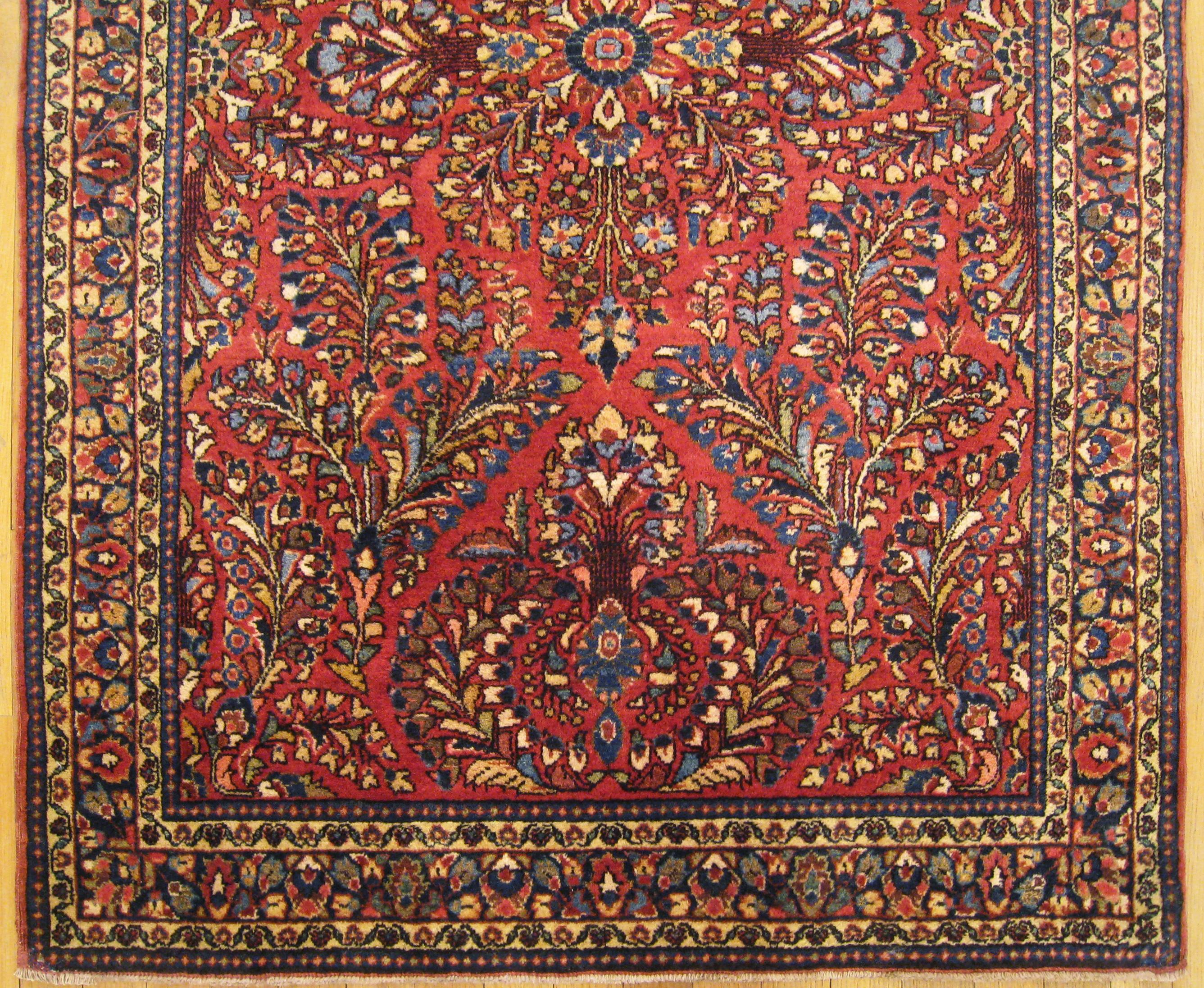Antiker persischer Sarouk- orientalischer Teppich in Kleingröße, mit Juwelentönen, um 1920 (Persisch) im Angebot