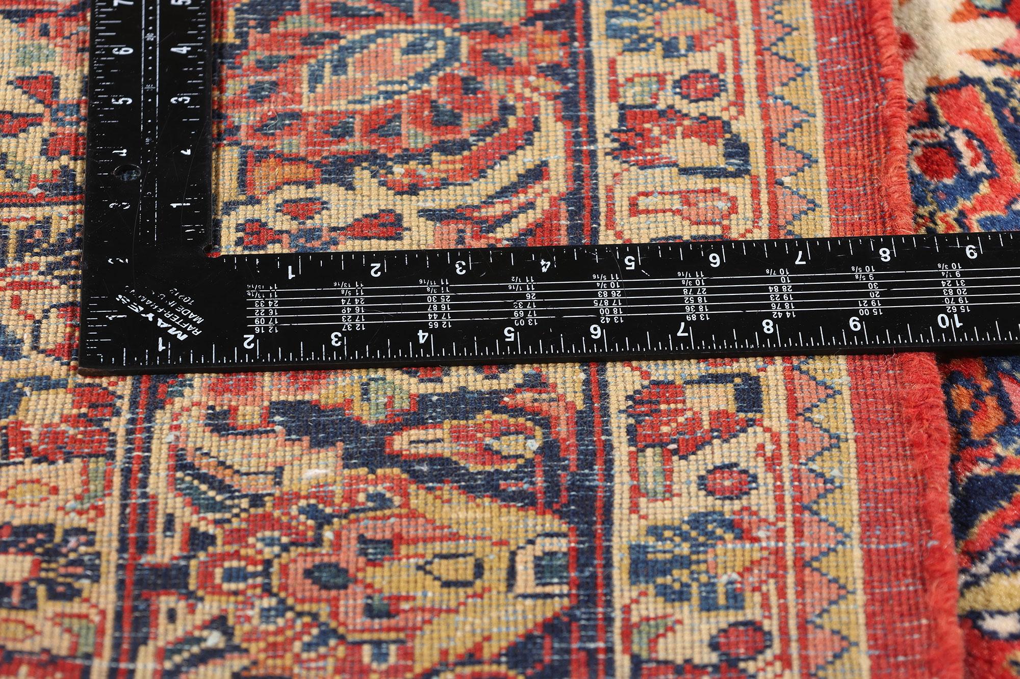Tapis persan ancien Sarouk, 06'02 x 11'07 Bon état - En vente à Dallas, TX