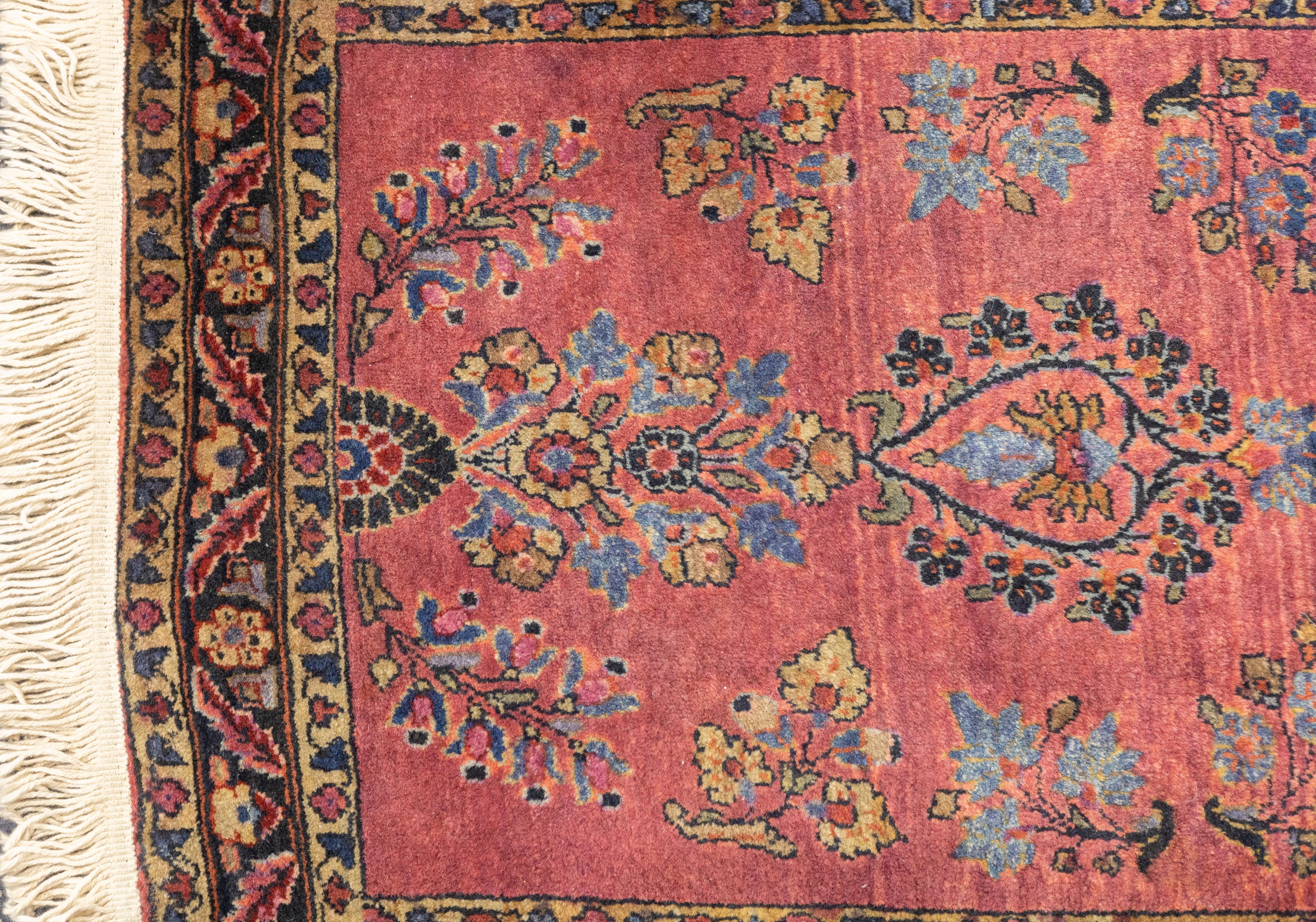 Antiker persischer Sarouk-Teppich aus Sarouk 1'11'' x 2'6'' (Wolle) im Angebot