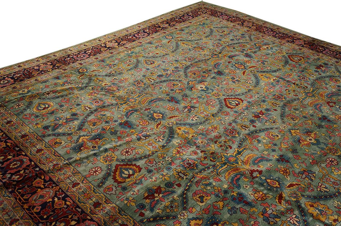 Early 20th Century Persian Sarouk Mohajeran Carpet (14'10