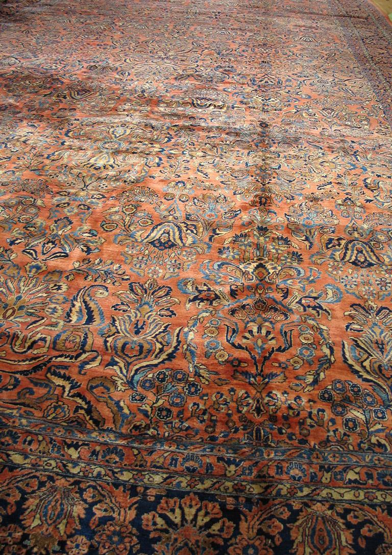 Early 20th Century 1920 Persian Sarouk Carpet ( 16'2