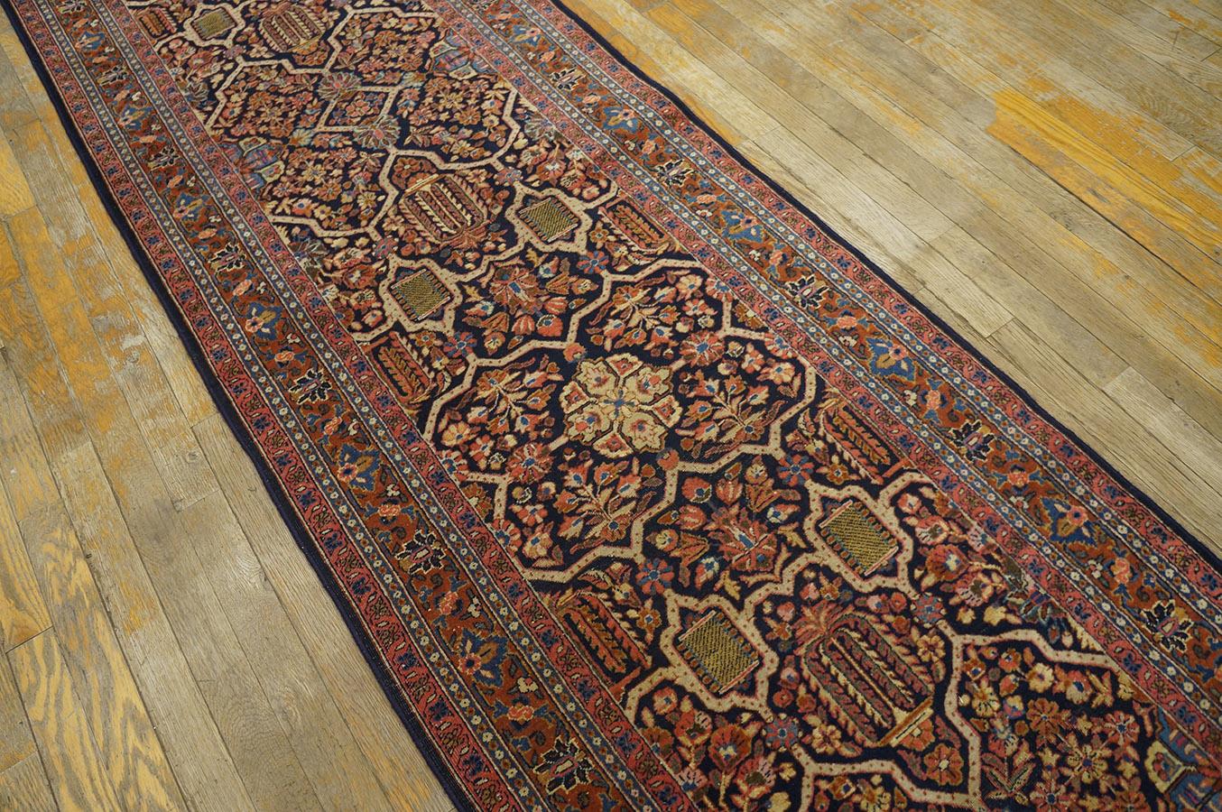 Antiker persischer Sarouk-Teppich 2' 7'' x 19' 0'' im Angebot 4