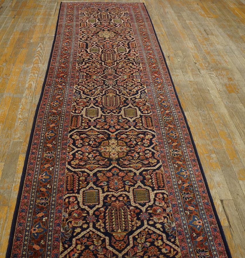 Antiker persischer Sarouk-Teppich 2' 7'' x 19' 0'' im Angebot 10