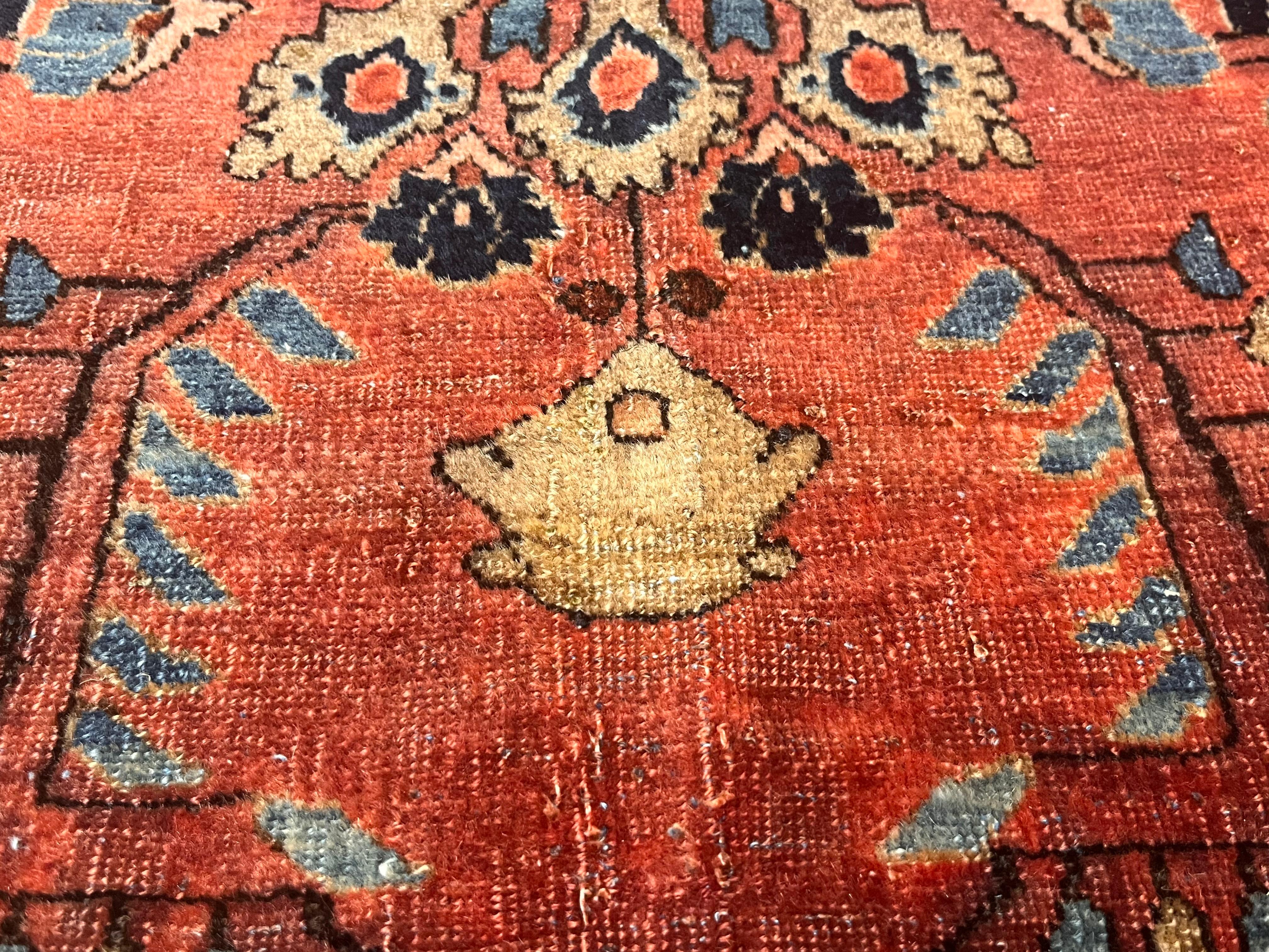 Antiker persischer Sarouk-Teppich 2'8