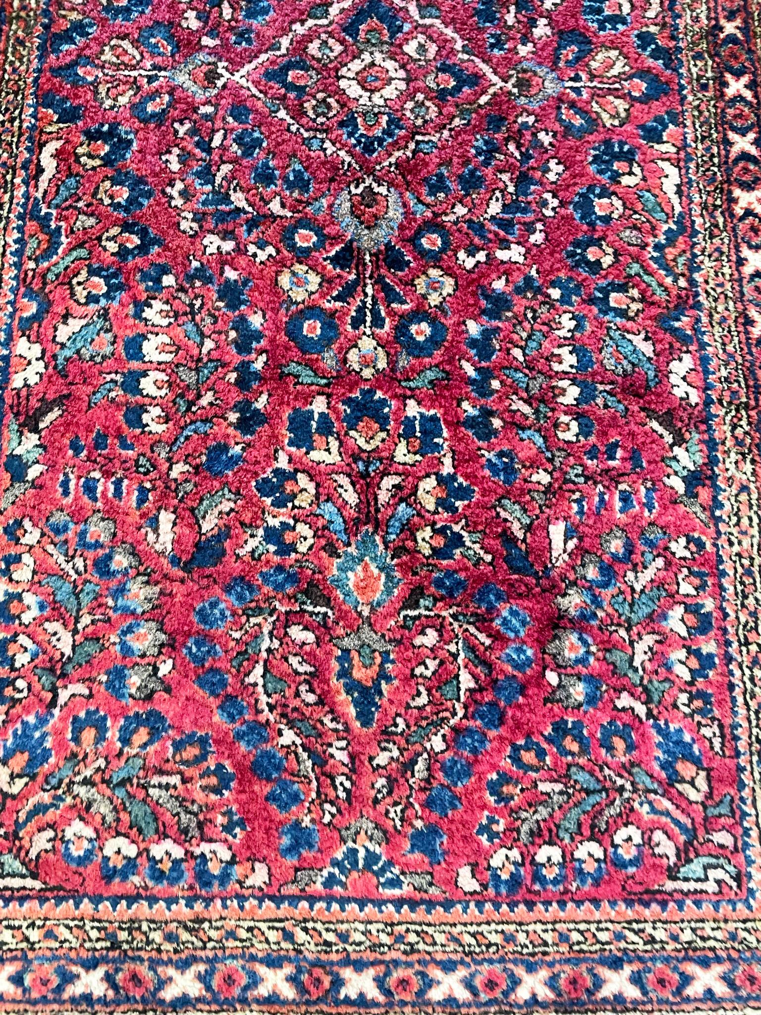 Antiker persischer Sarouk-Teppich, ca. 1920 (20. Jahrhundert) im Angebot
