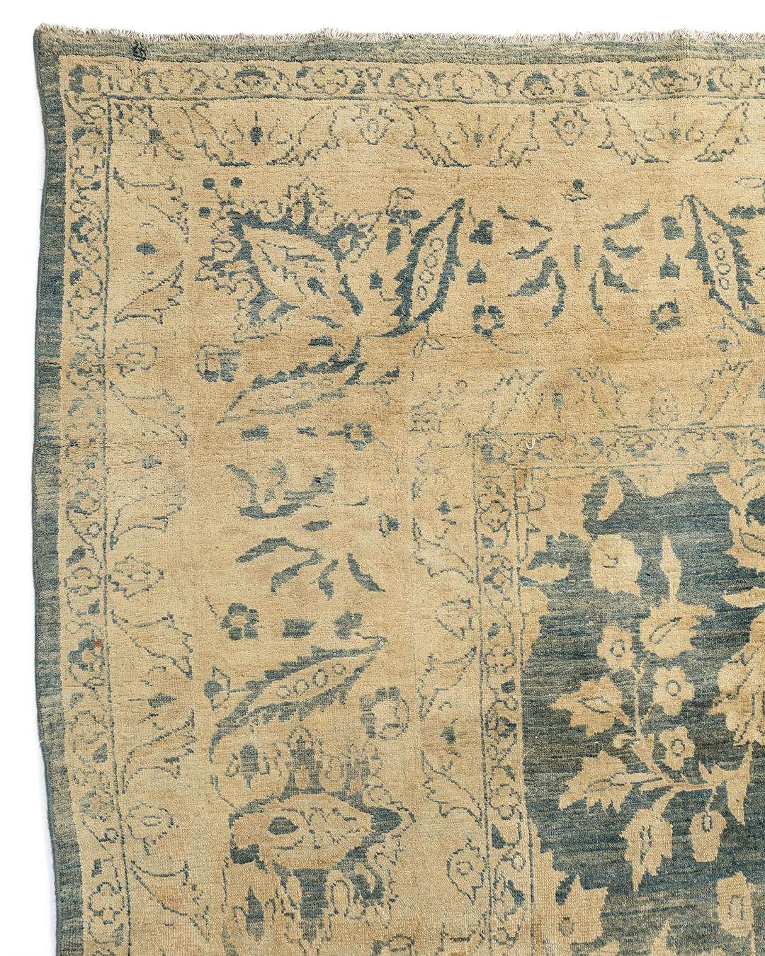 Hand-Woven Antique Persian Sarouk Rug, circa 1900  11' x 20'9 For Sale