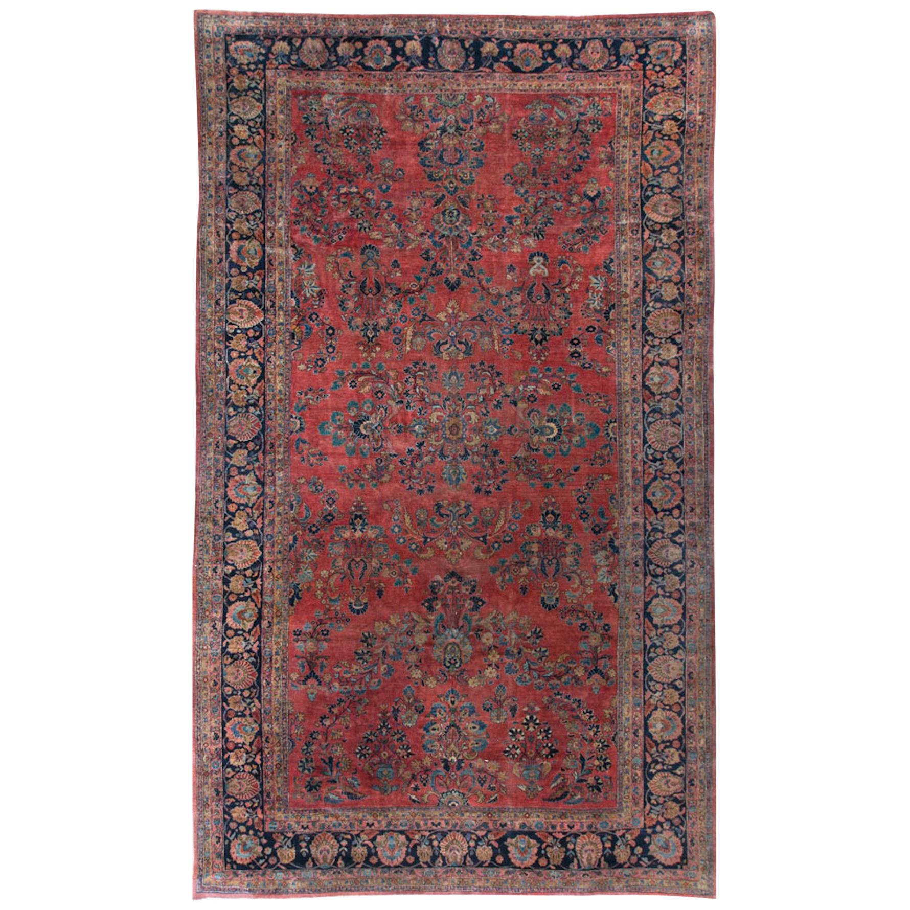 Antiker persischer Sarouk-Teppich in Übergröße, um 1900, 10'5" x 17'6" groß. im Angebot