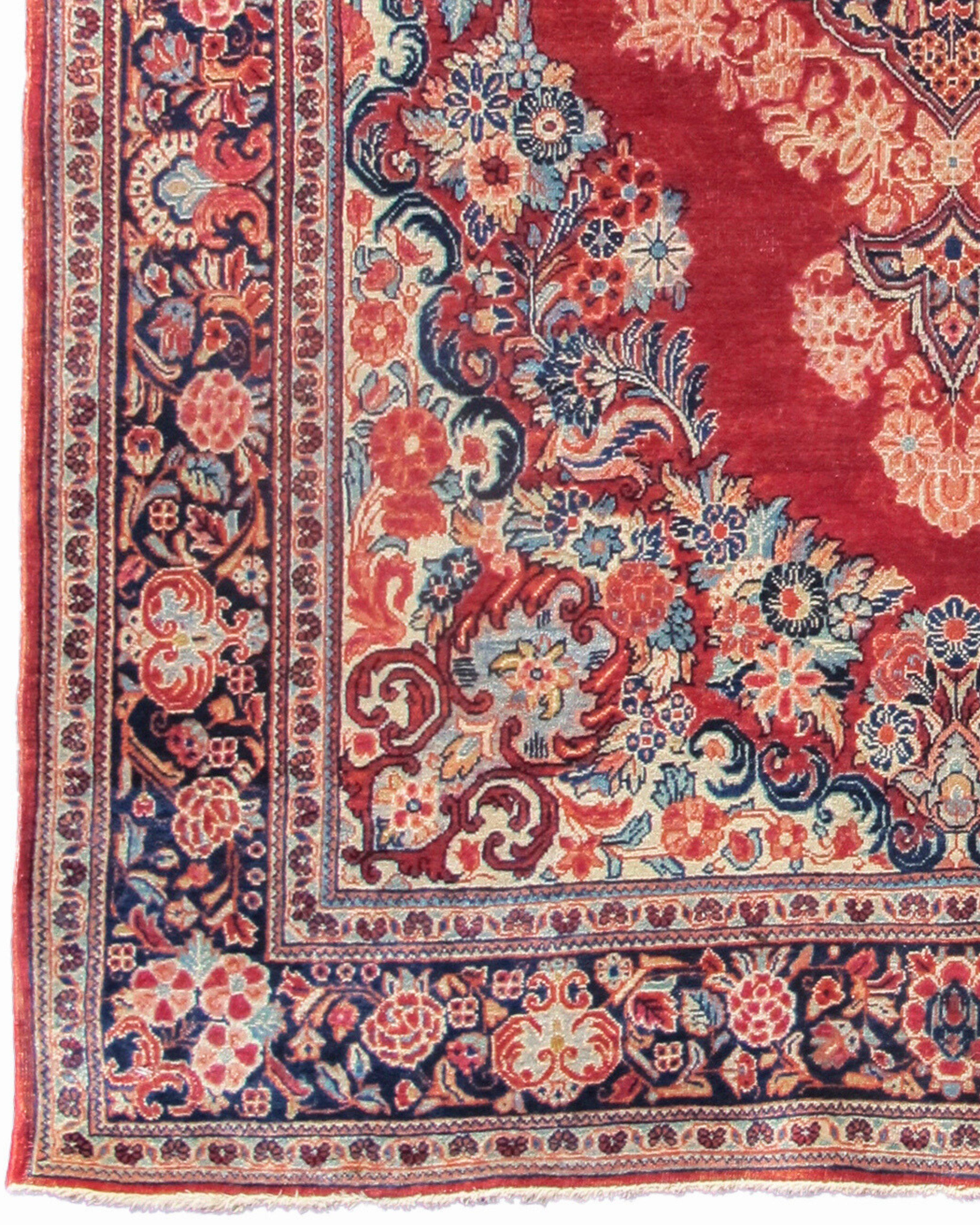 Antique Persian Sarouk Rug, Early 20th Century In Excellent Condition For Sale In San Francisco, CA