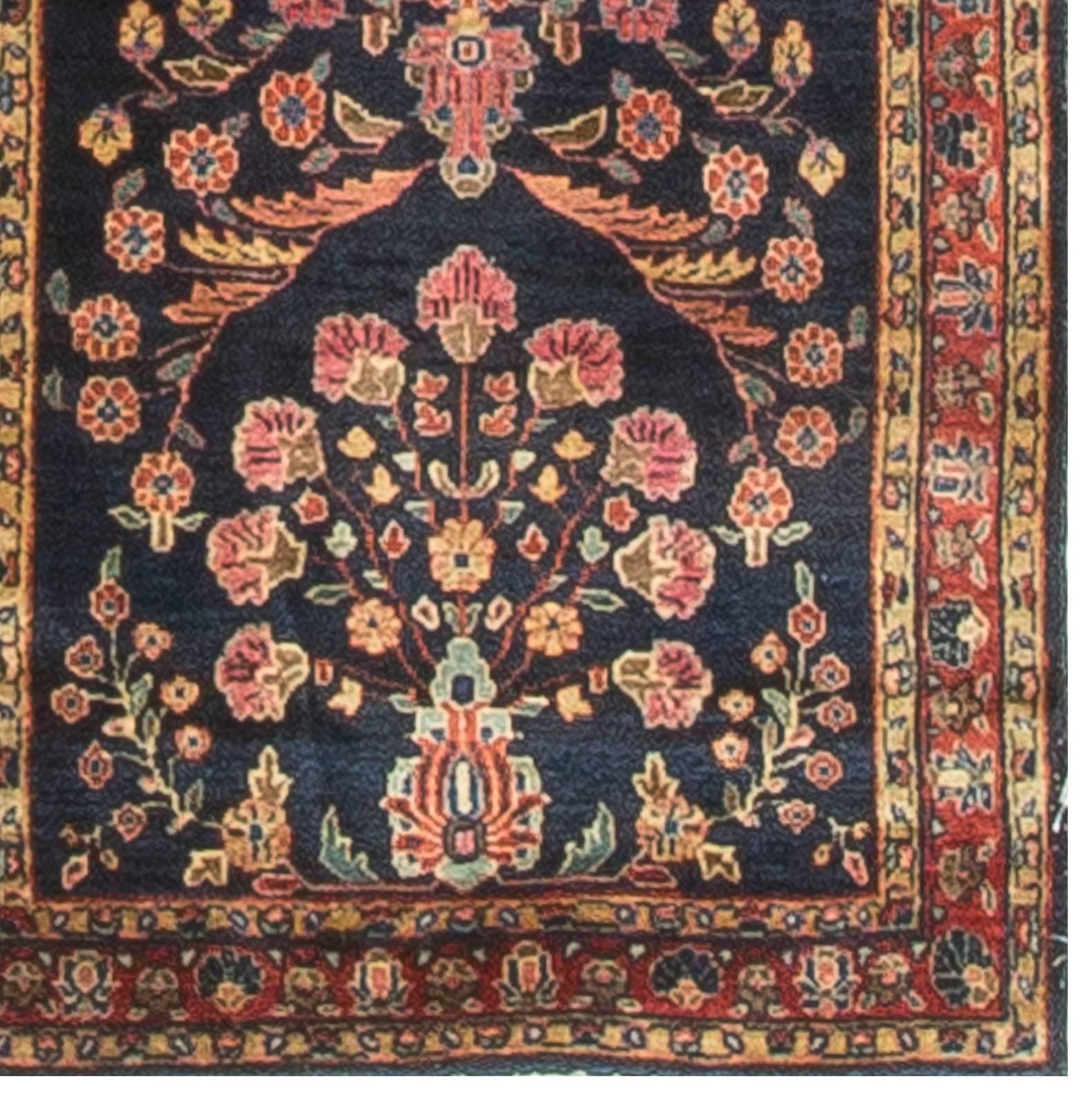 Perse Tapis persan ancien de Sarouk en vente