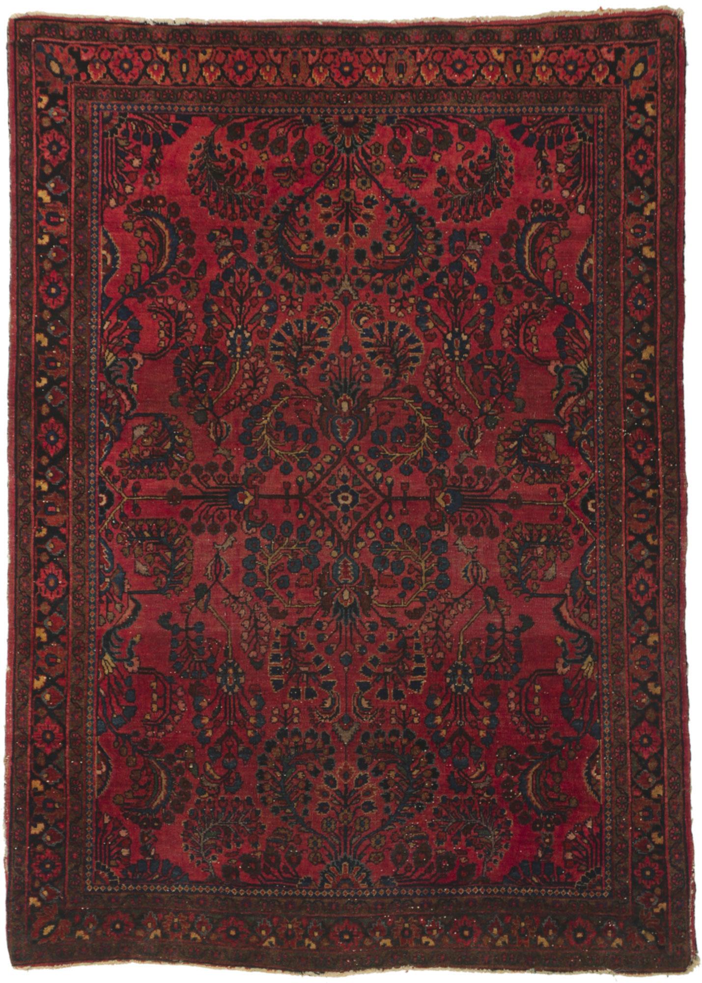 Antique Persian Sarouk Rug with Traditional Style For Sale 4