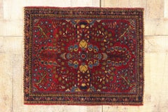 Antique Persian Sarouk Rug with Traditional Style