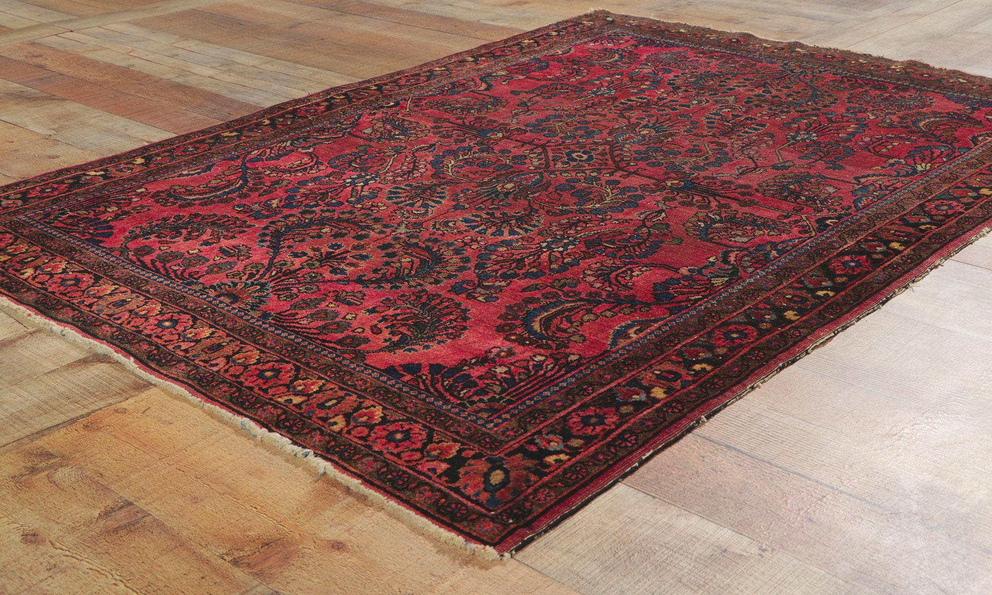 Wool Antique Persian Sarouk Rug with Traditional Style For Sale