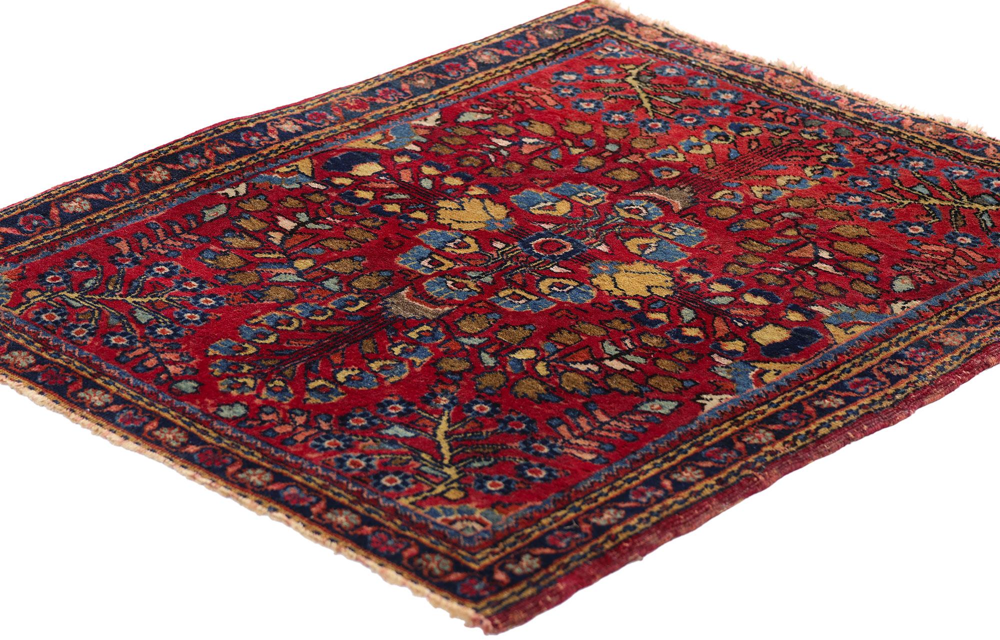 Antique Persian Sarouk Rug with Traditional Style For Sale 2