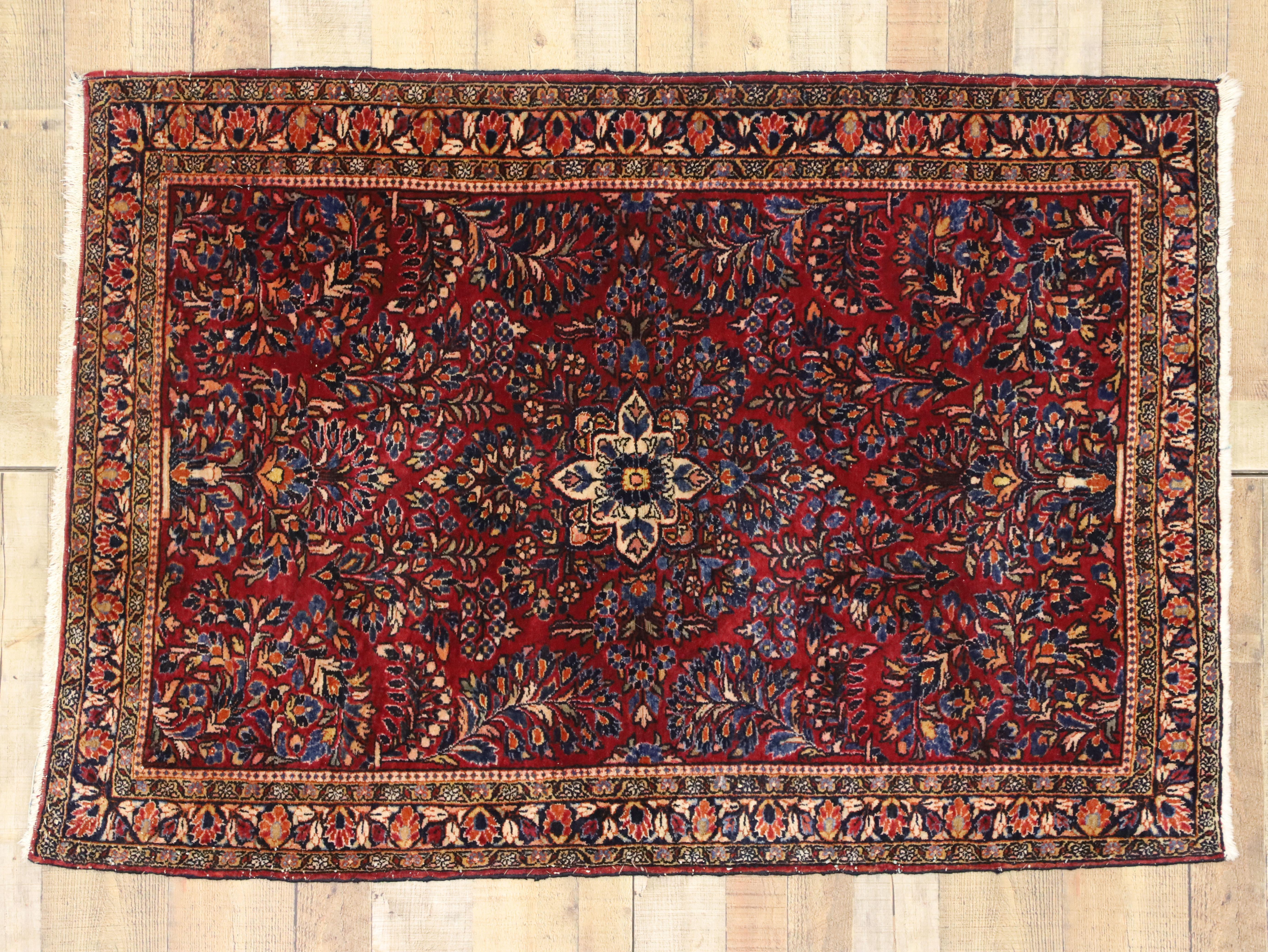 Antique Persian Sarouk Rug with Vase Design and Victorian Style, Scatter Rug For Sale 2