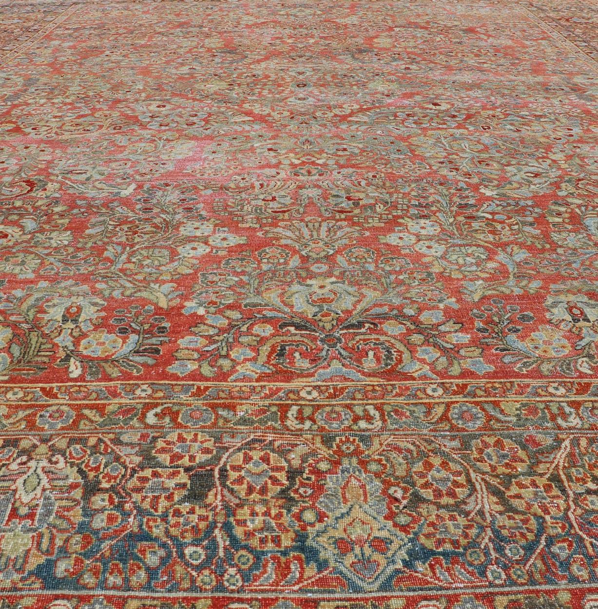 Antique Persian Sarouk with All-Over Floral Design on a Light Red Field For Sale 6