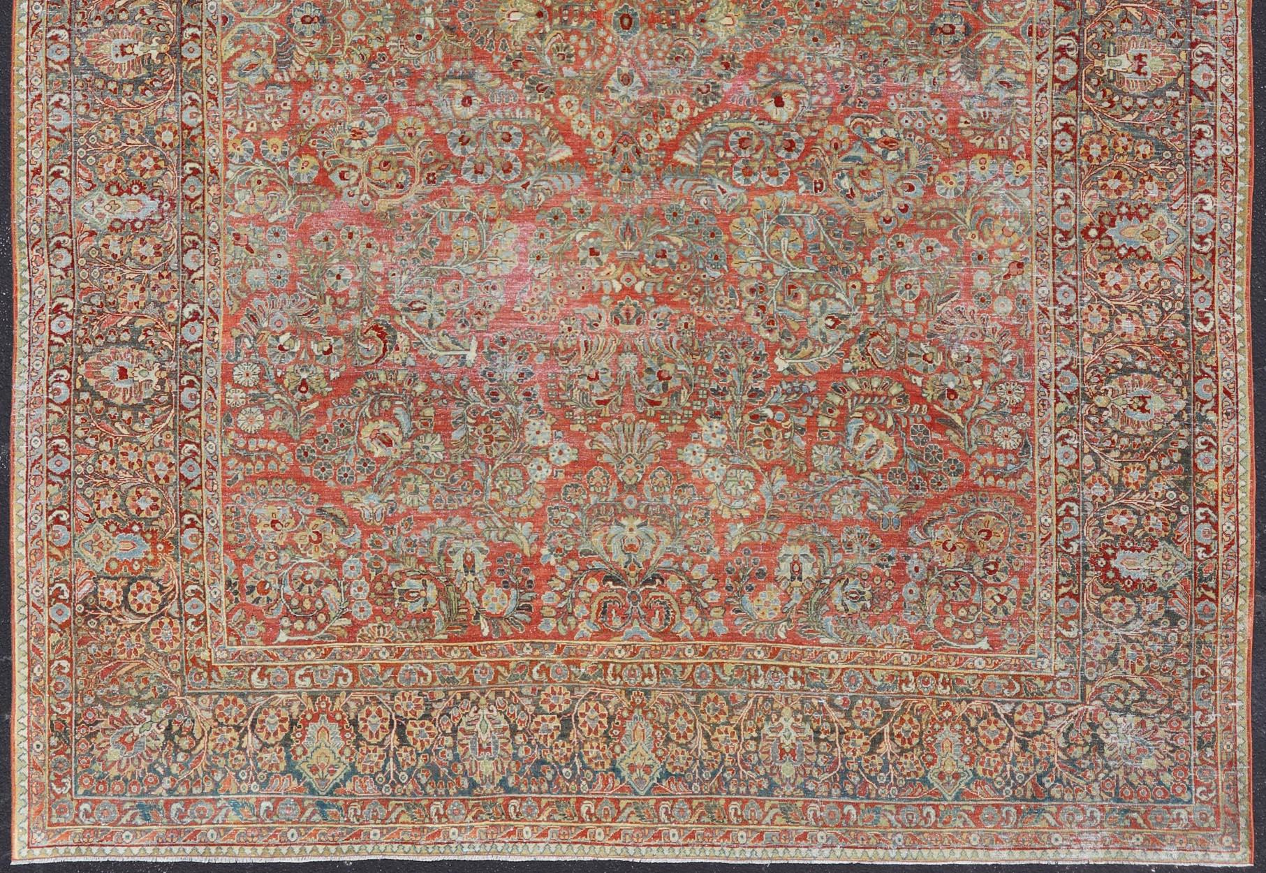 Antique Persian Sarouk with All-Over Floral Design on a Light Red Field For Sale 2
