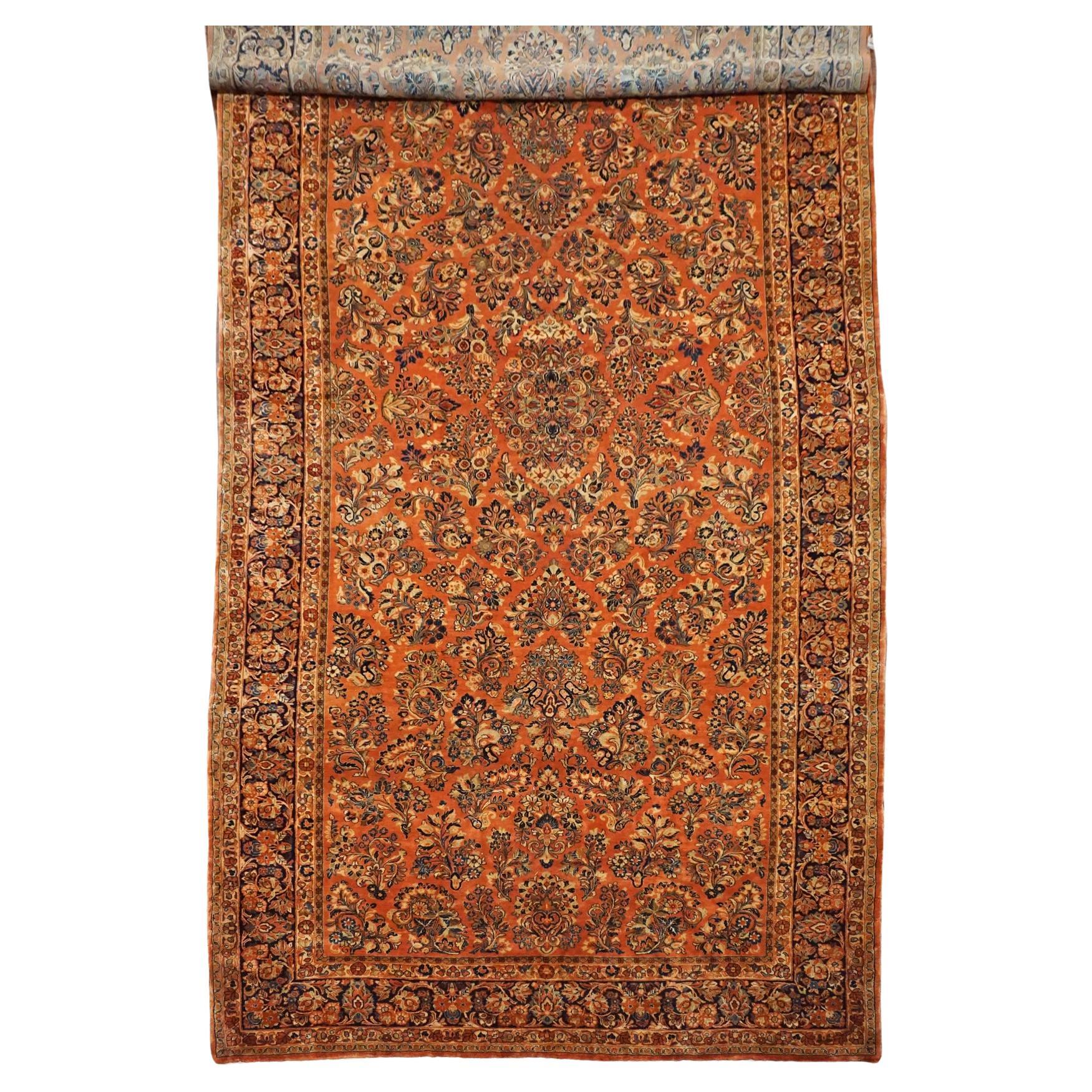 Antique Persian Sarouq, circa 1900 For Sale