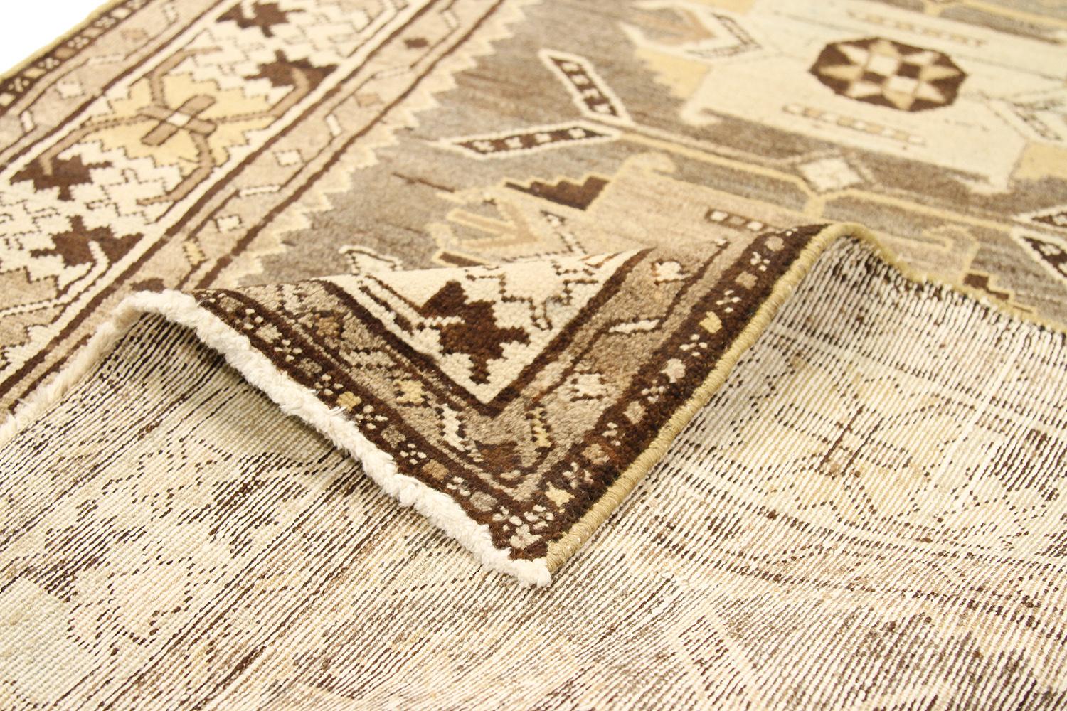 Alfombra Persa Antigua Saveh con Motivos Geométricos Marrón y Marfil Otro en venta