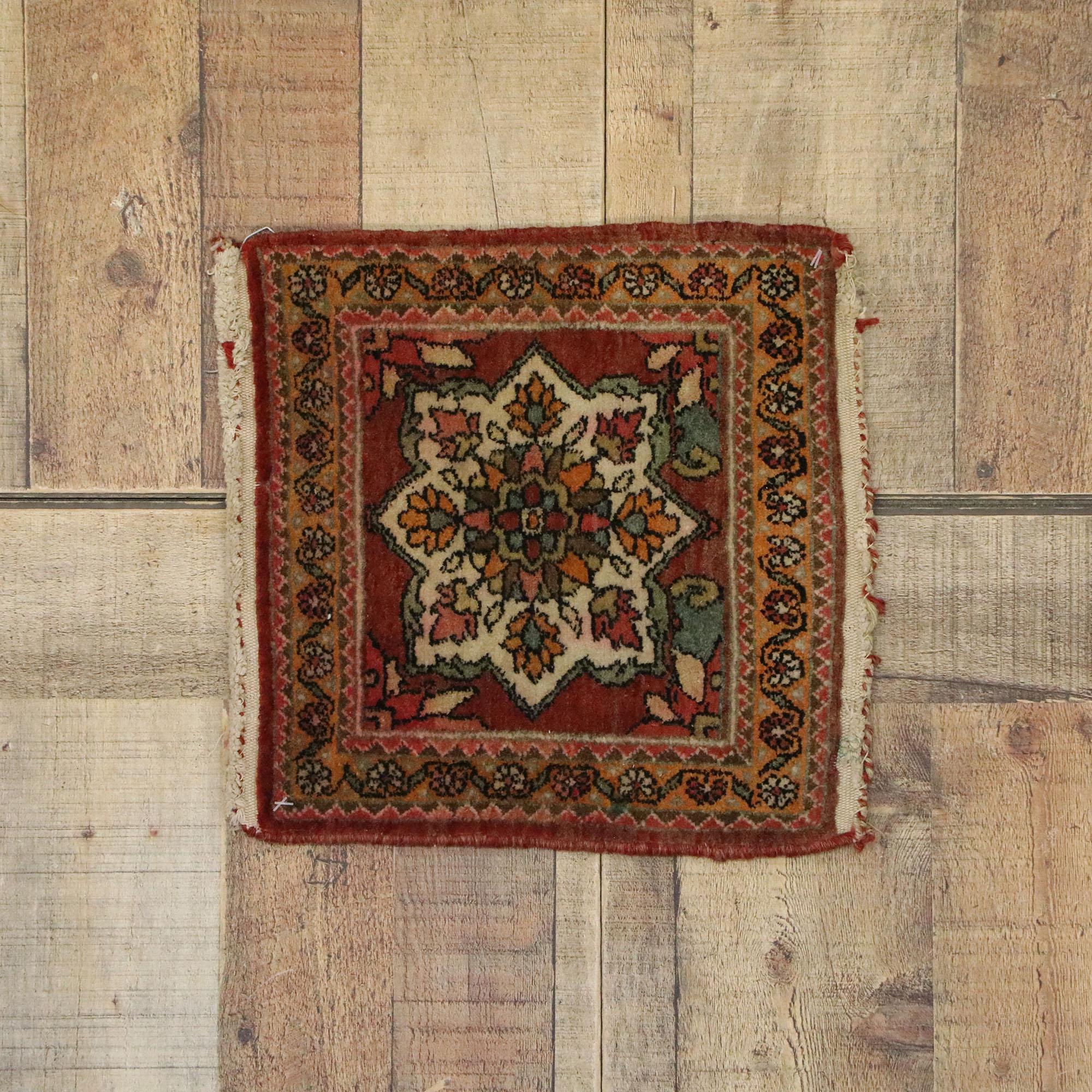 Antiker persischer Semnan-Teppich (Wolle) im Angebot