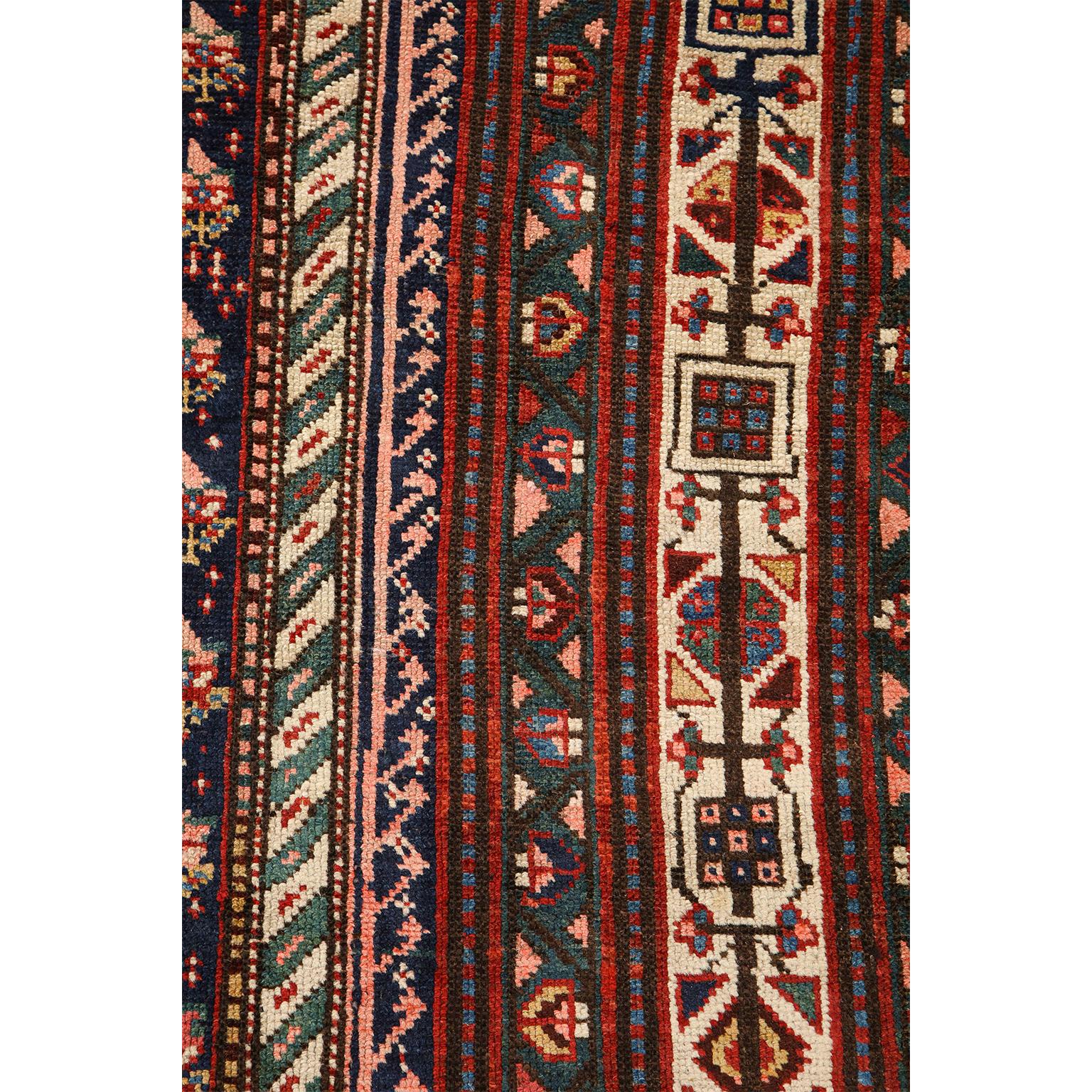 Antique 1900s Wool Persian Senneh Rug, 5' x 9' For Sale 5