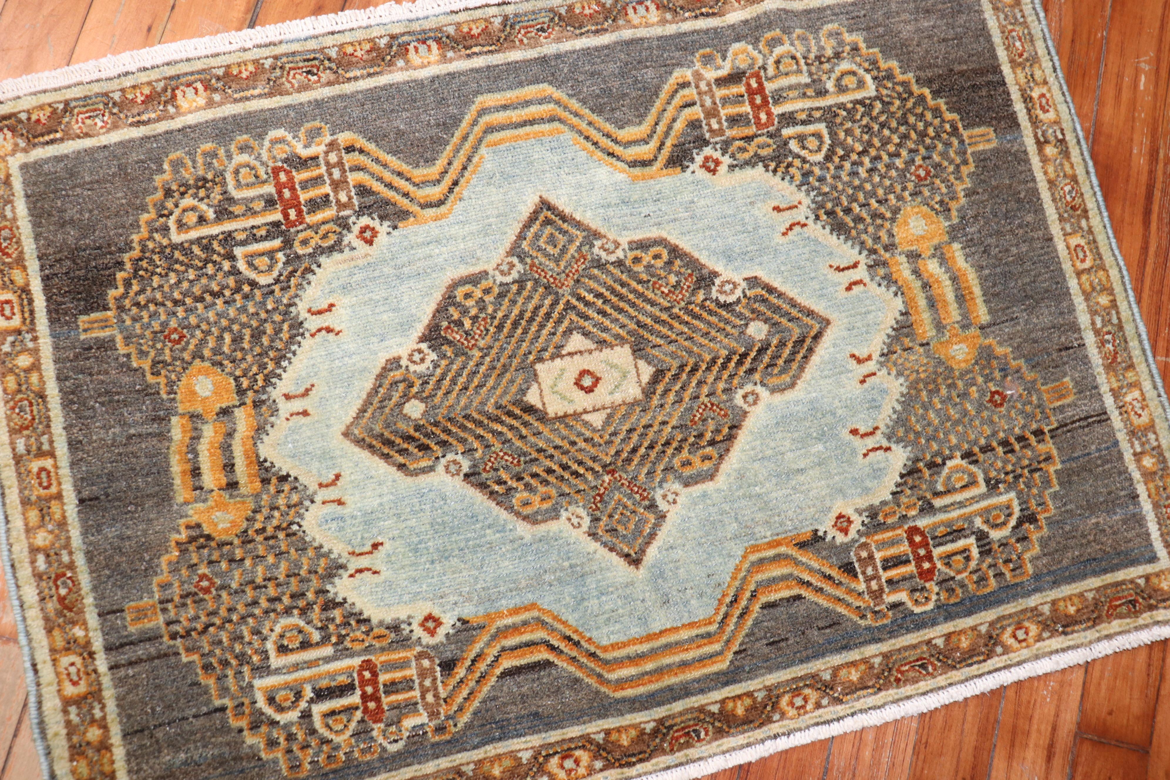 Antique Persian Senneh Early 20th Century Rug For Sale 2