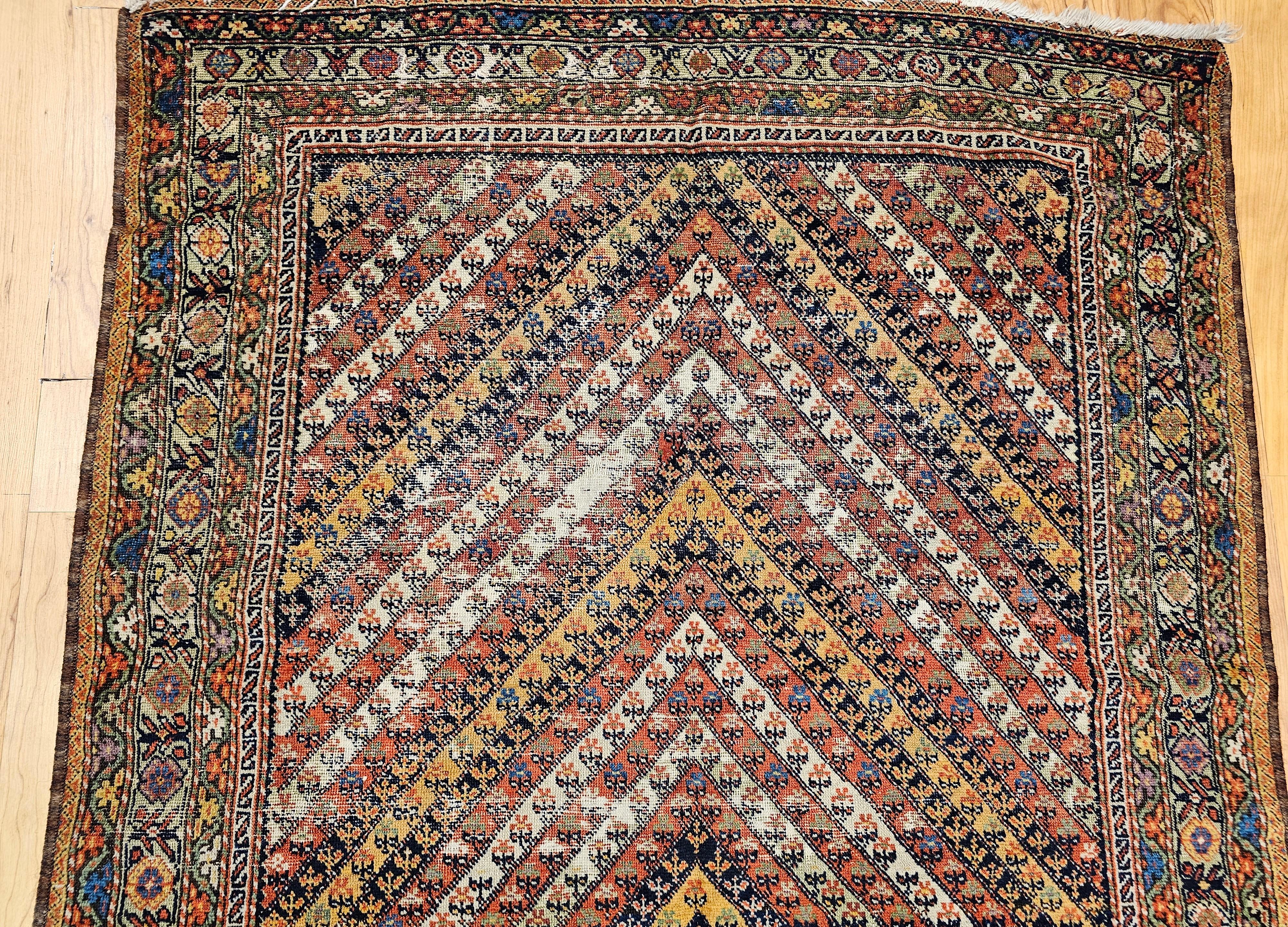 Antiker persischer Senneh 