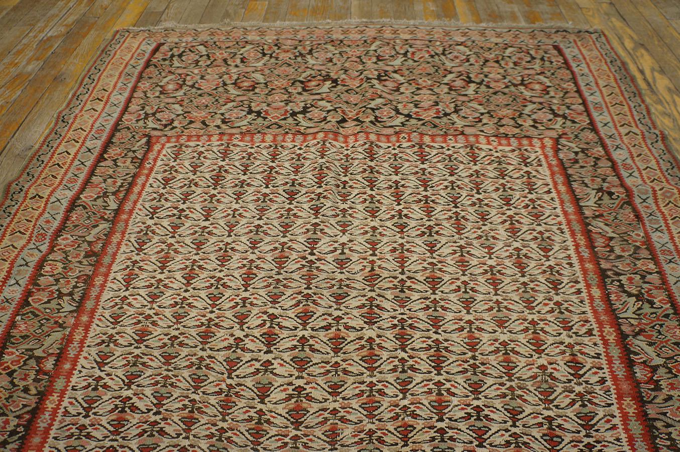 Late 19th Century 19th Century Persian Senneh Kilim ( 4' 3'' x 6' 3'' - 130 x 190 cm ) For Sale