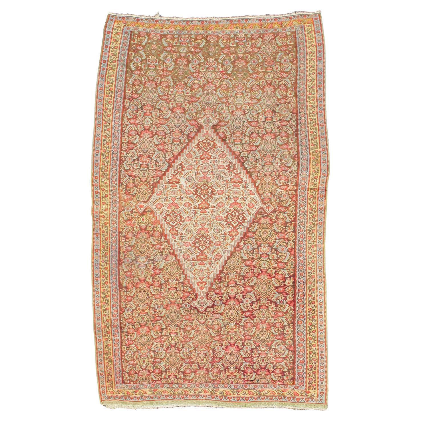 Antiker persischer Senneh-Kelim-Teppich aus Senneh, um 1900