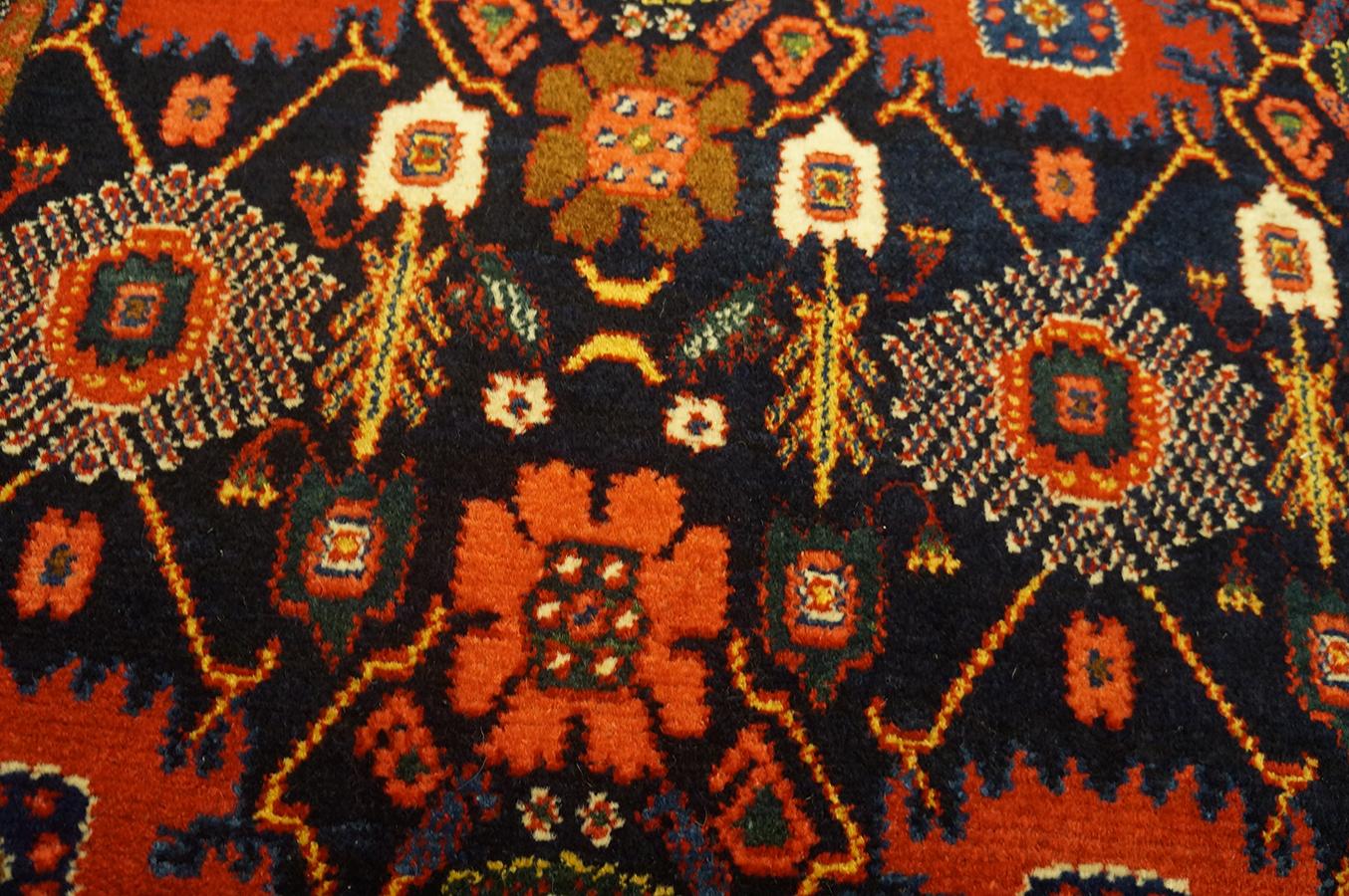 Late 19th Century W. Persian Senneh Carpet ( 4' 5'' x 6' 5'' - 135 x 196 ) For Sale 9