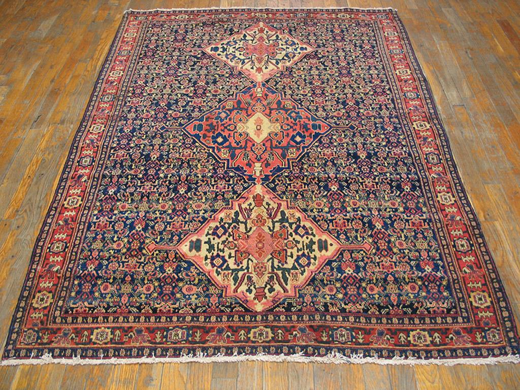 Antique Persian Senneh rug, size: 4'4