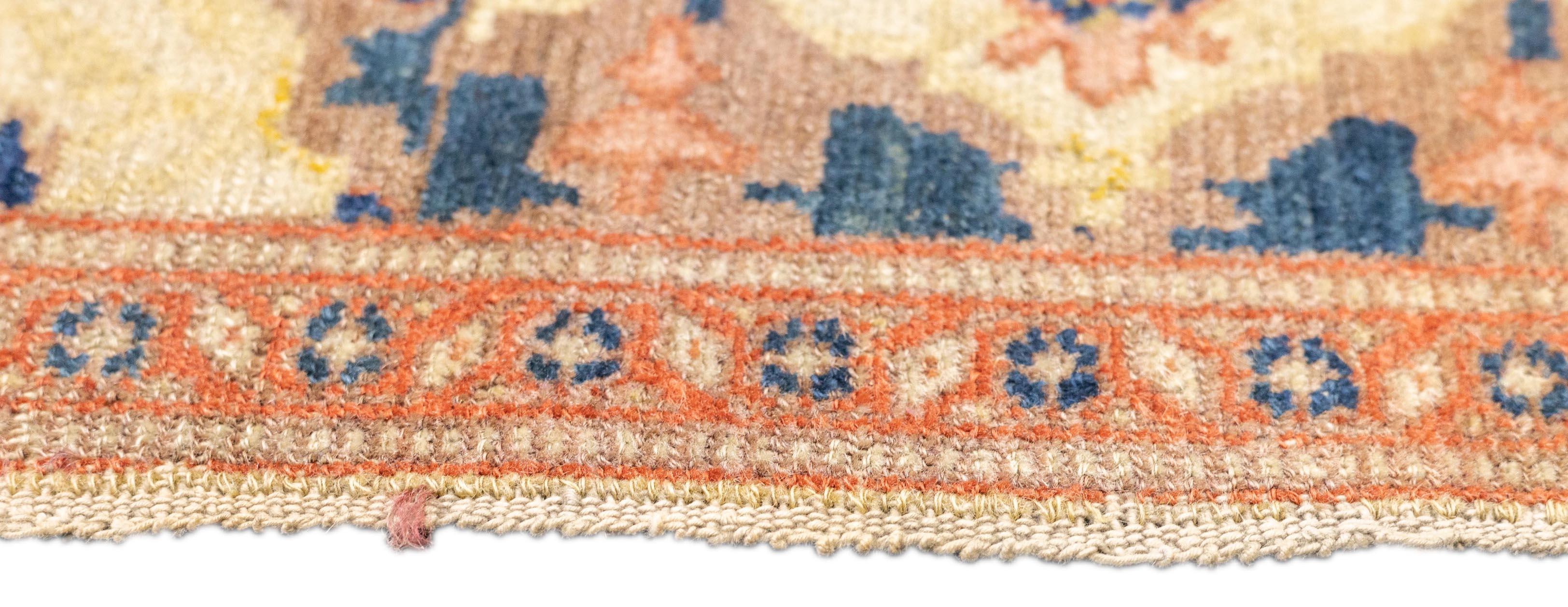 Antiker persischer Senneh-Teppich 4'6'' x 6'2'' im Angebot 1