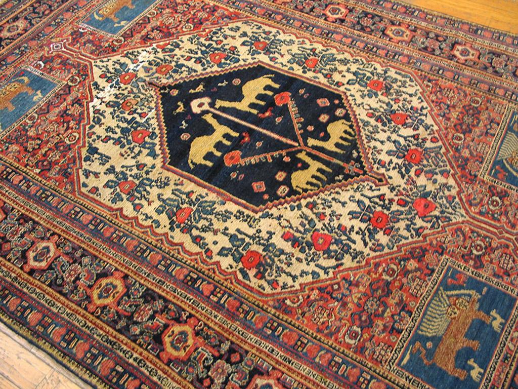 Antique Persian Senneh Rug In Good Condition For Sale In New York, NY