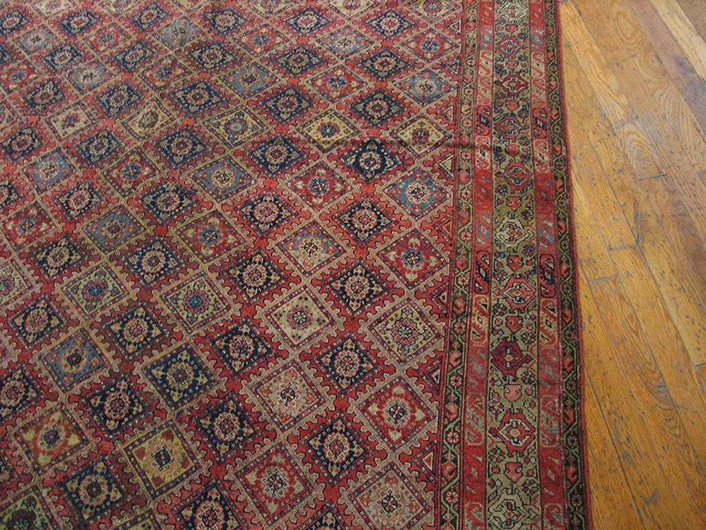 Tappeto Senneh persiano della fine del XIX secolo ( 5'6'' x 11' - 168 x 335 ) In condizioni buone in vendita a New York, NY