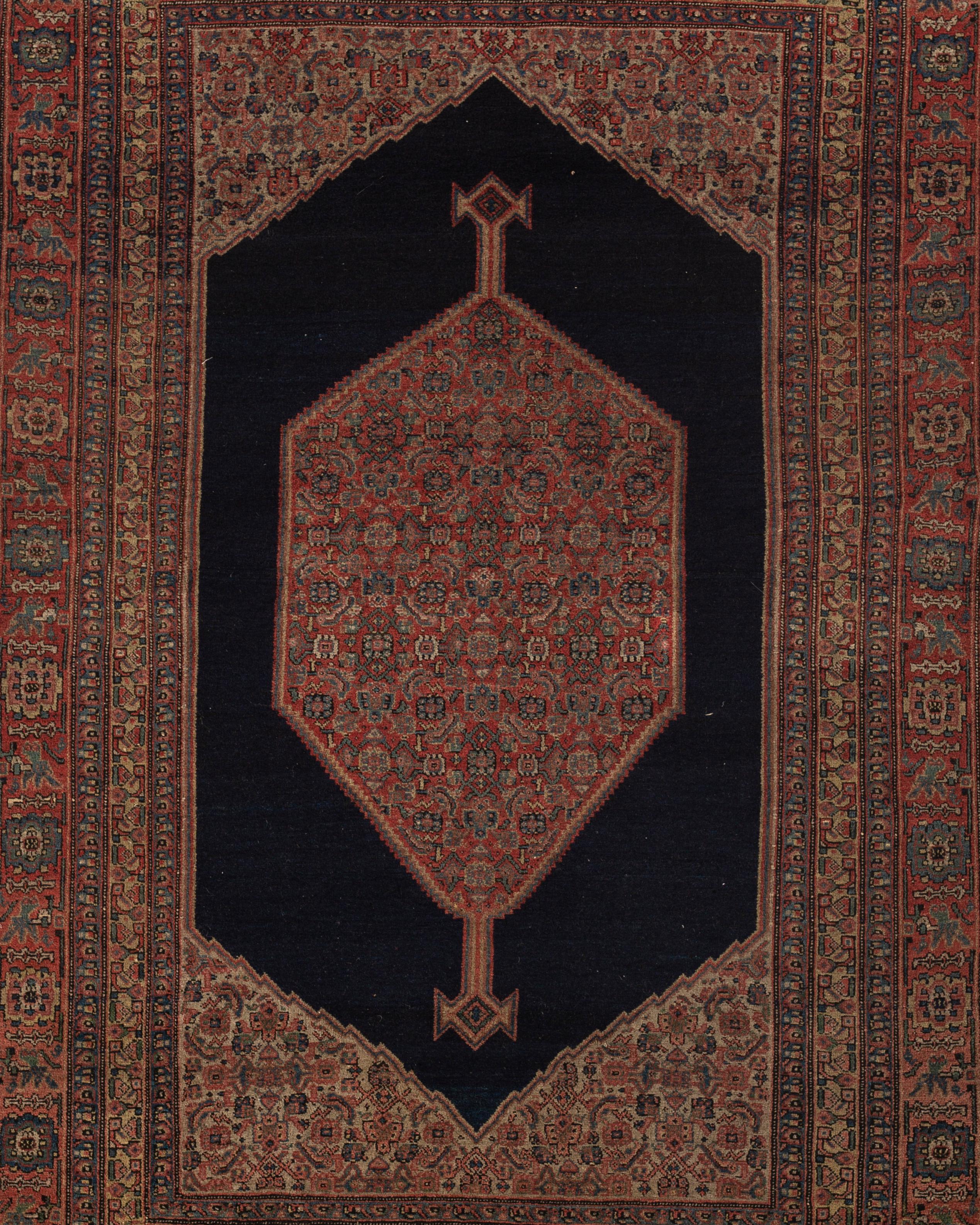Antique Persian Senneh Rug, circa 1880 In Good Condition For Sale In Secaucus, NJ
