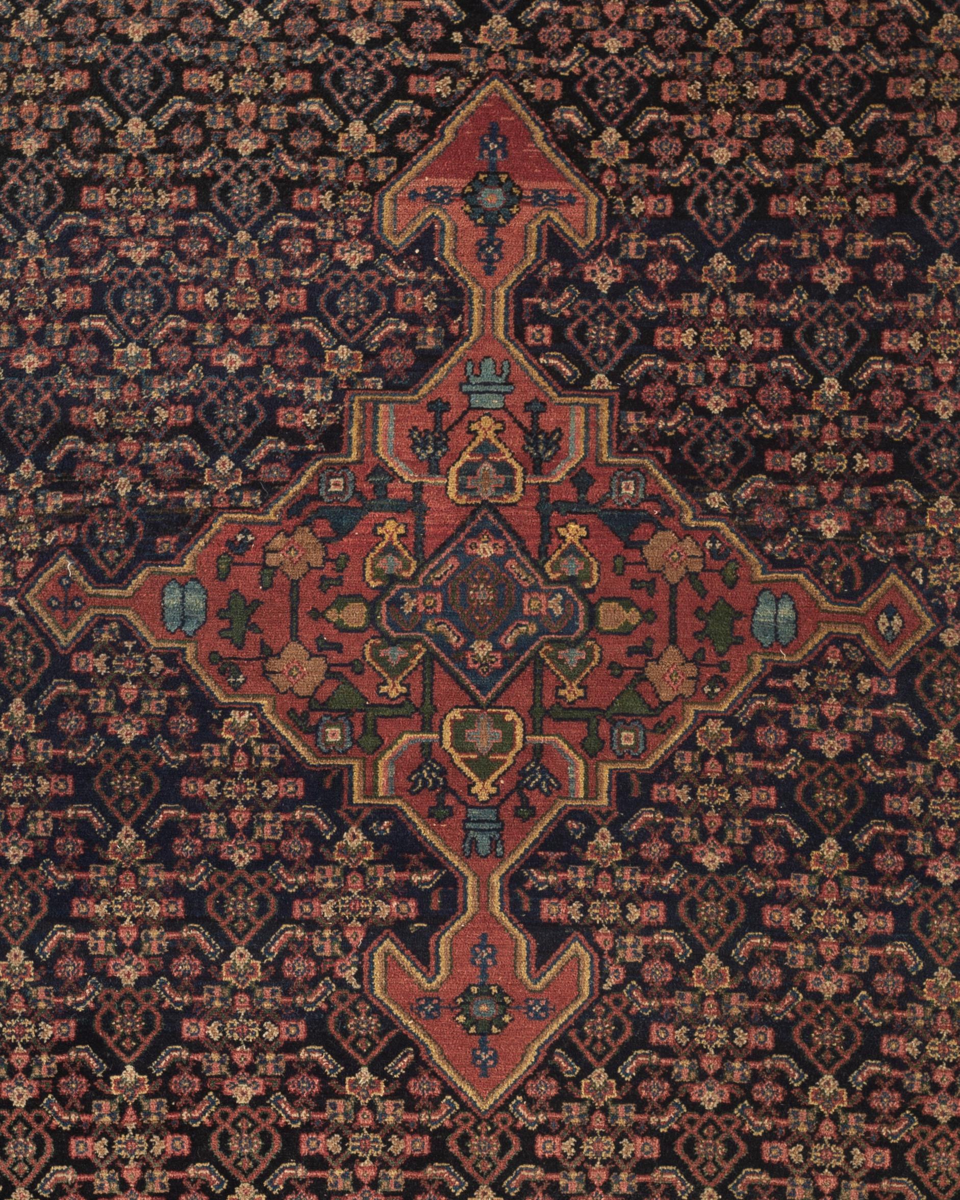 Antique Persian Senneh Rug, circa 1890 In Good Condition For Sale In Secaucus, NJ