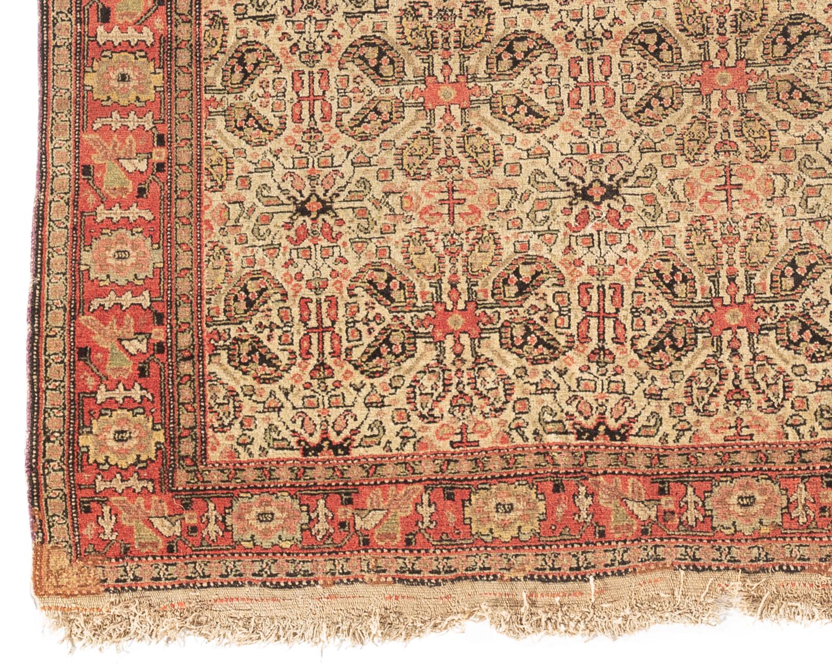 Antiker persischer Senneh-Teppich, um 1900 im Zustand „Gut“ im Angebot in Secaucus, NJ