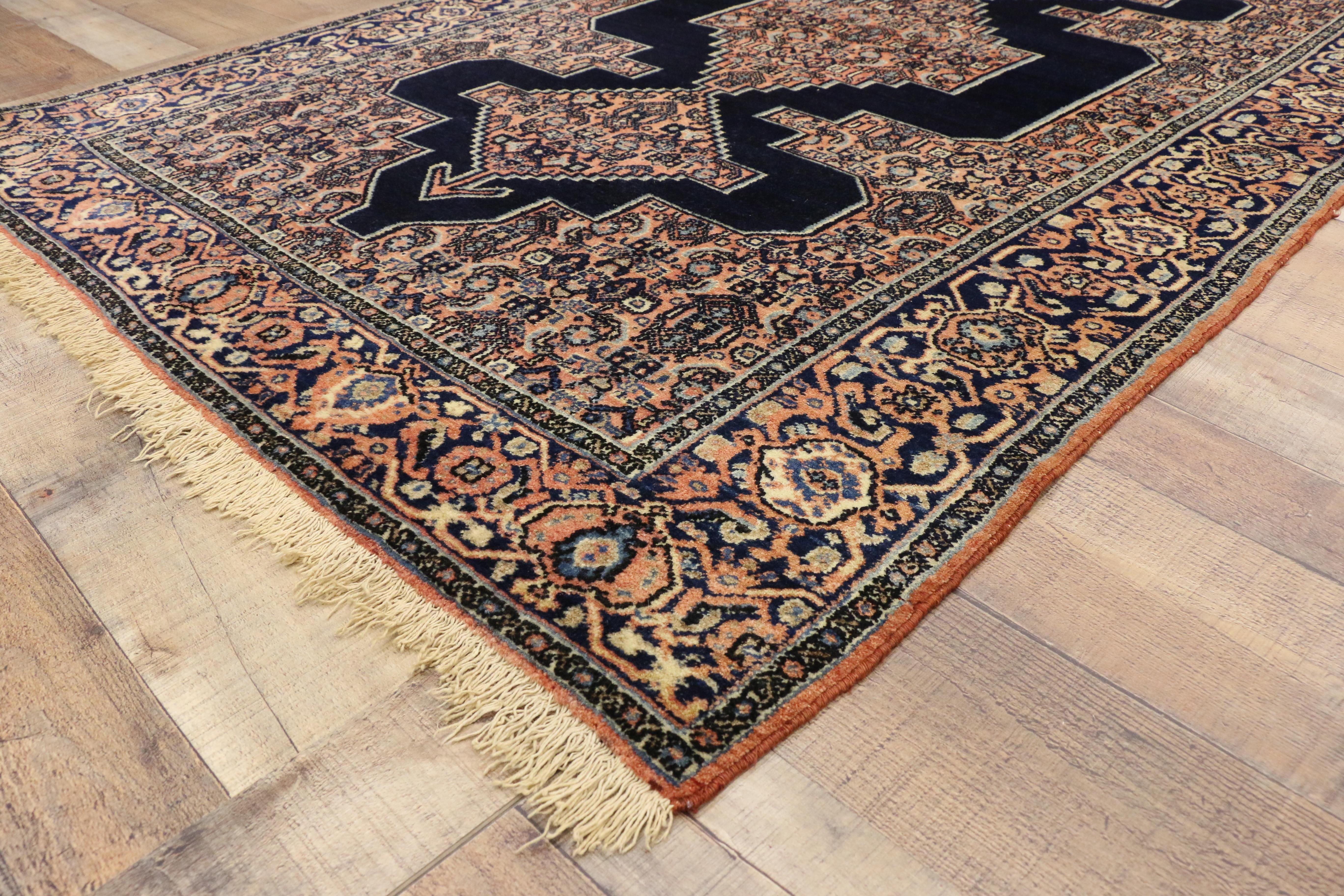 20th Century Antique Persian Senneh Rug with Traditional Modern Style For Sale
