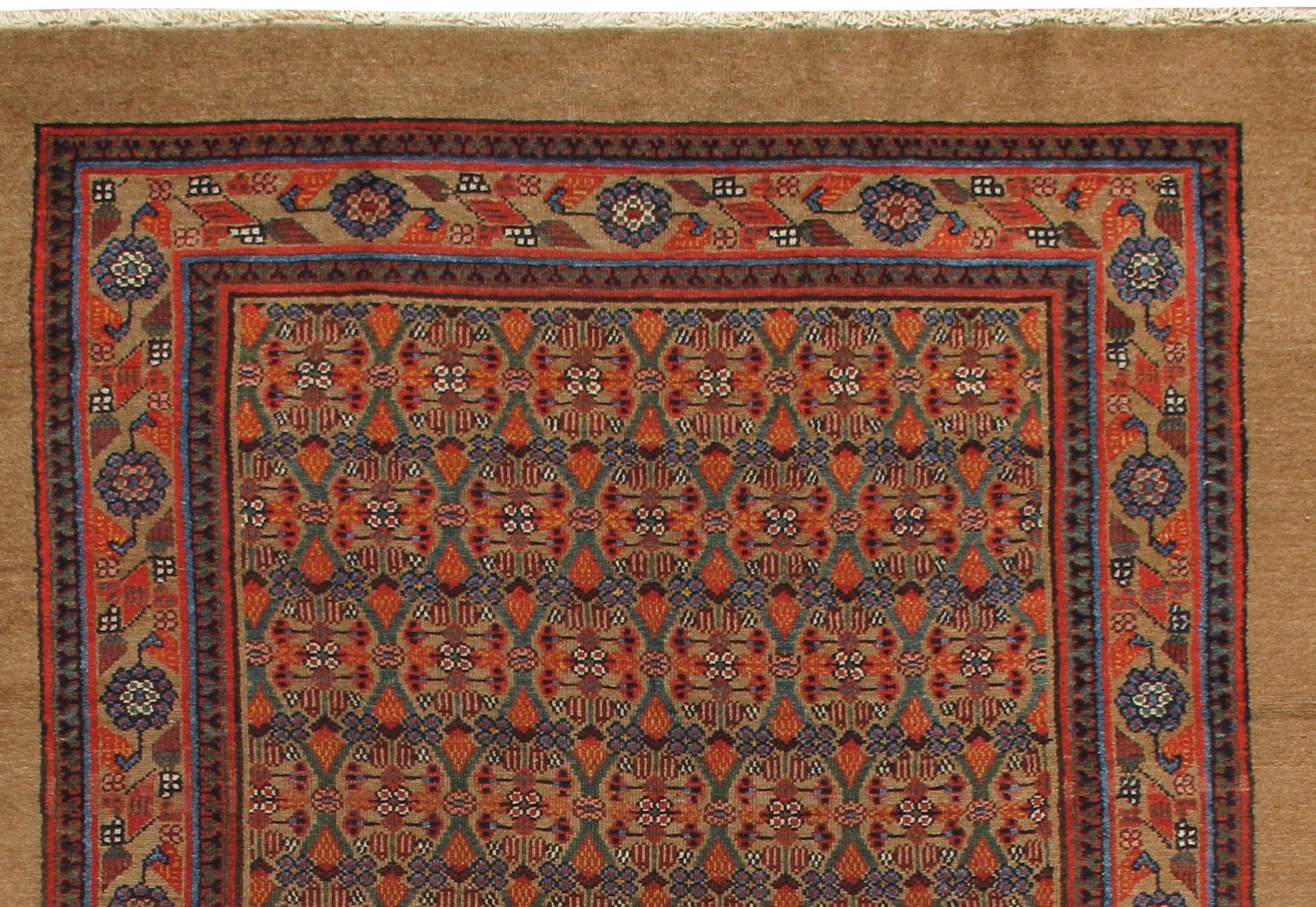 Antigua Alfombra Persa Serab de Pelo de Camello, Anudada a Mano circa 1880 5' x 9'7 en venta 1