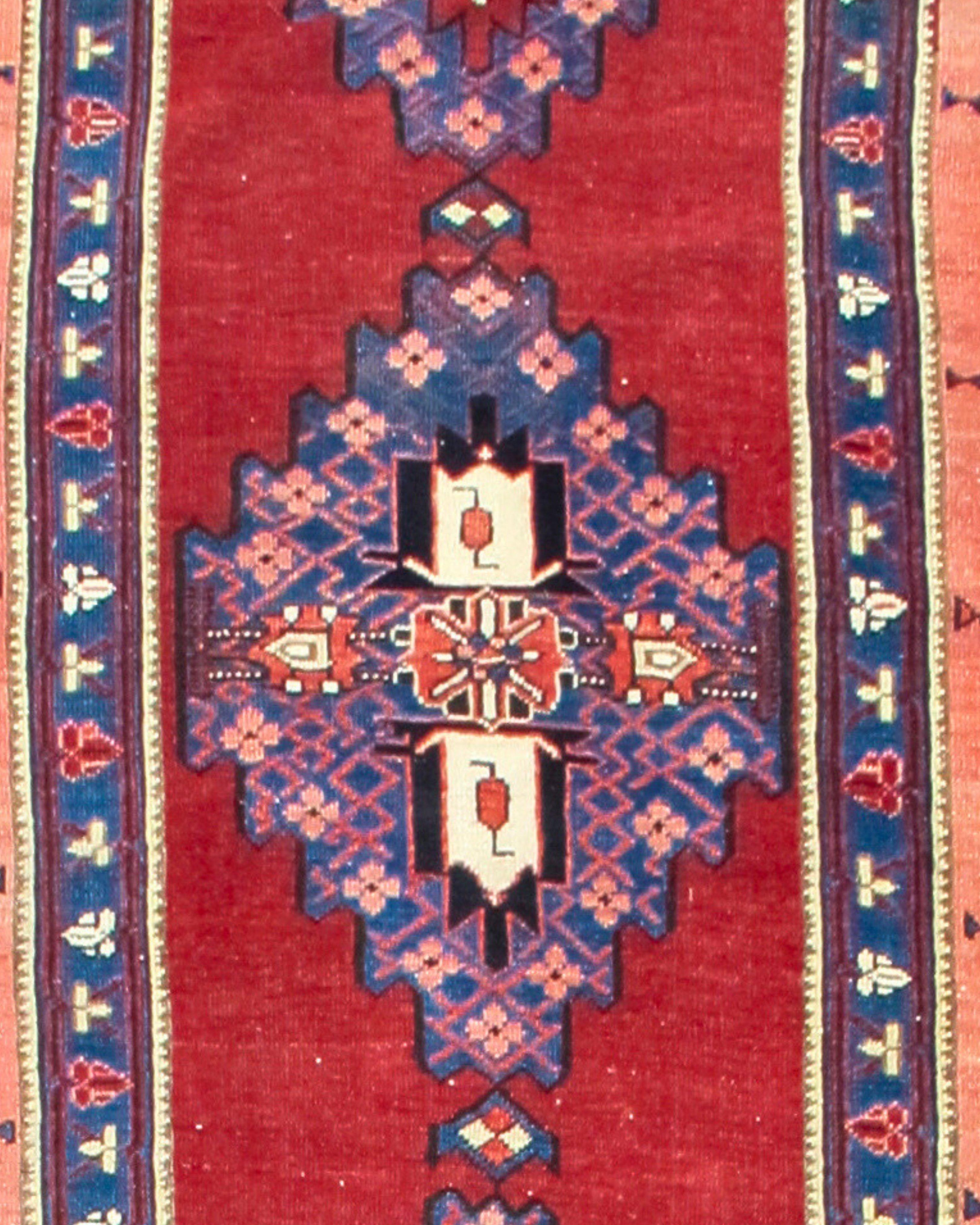 Antique Persian Serab Runner Rug, c. 1900

Additional Information:
Dimensions: 3'4