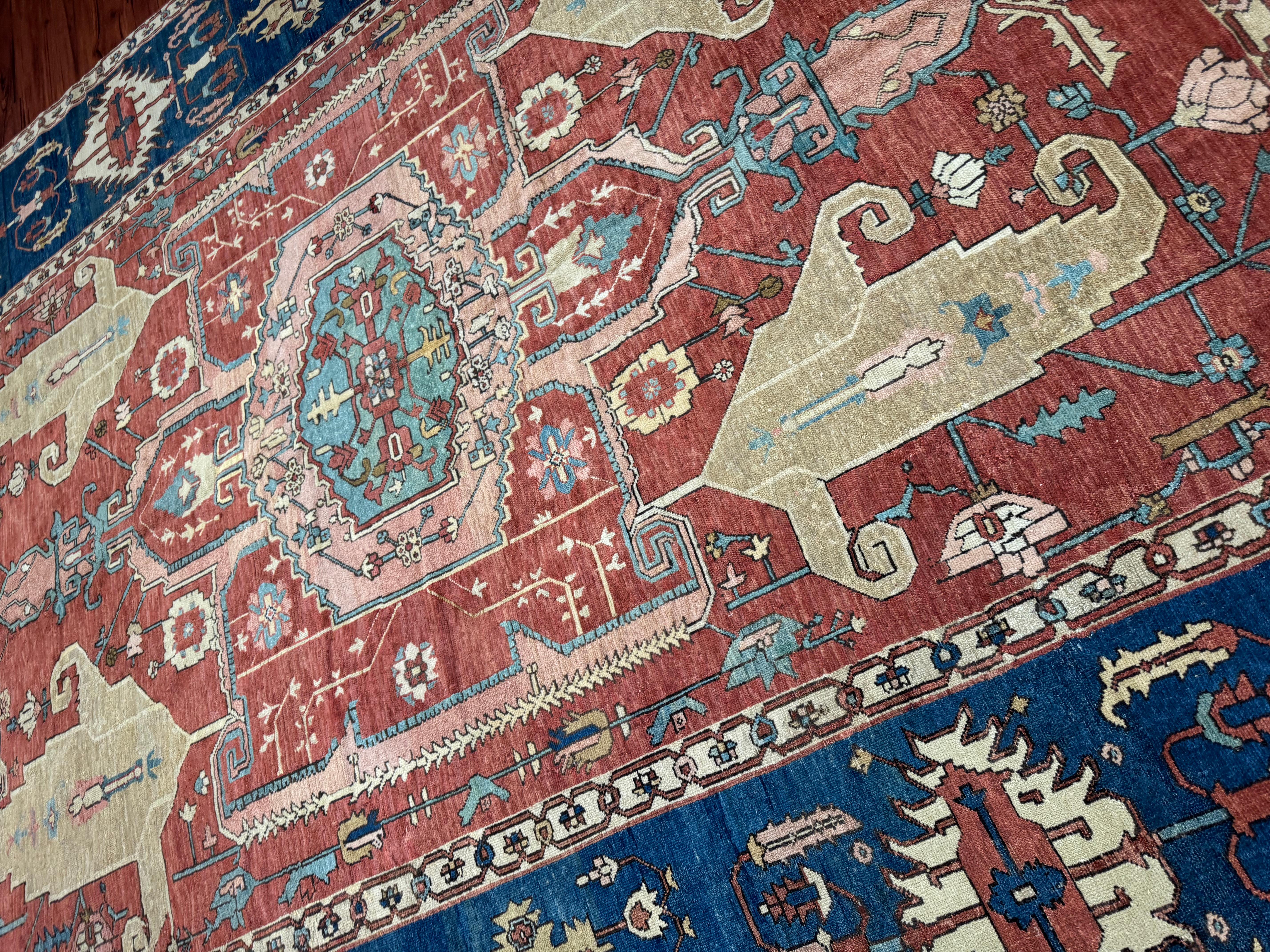 Antiker persischer Serapi Bakshaish-Teppich im Angebot 5