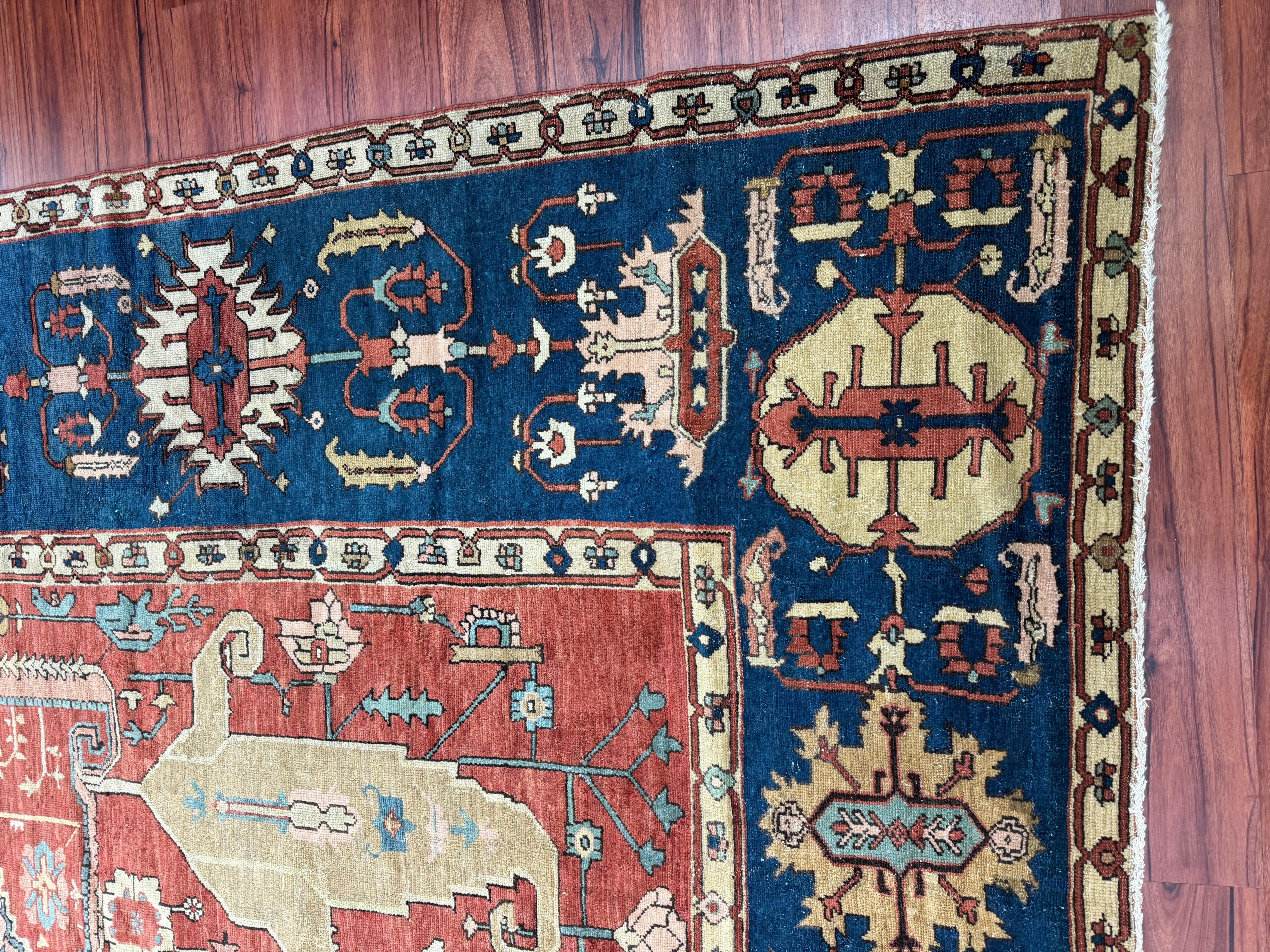 Antiker persischer Serapi Bakshaish-Teppich im Angebot 9