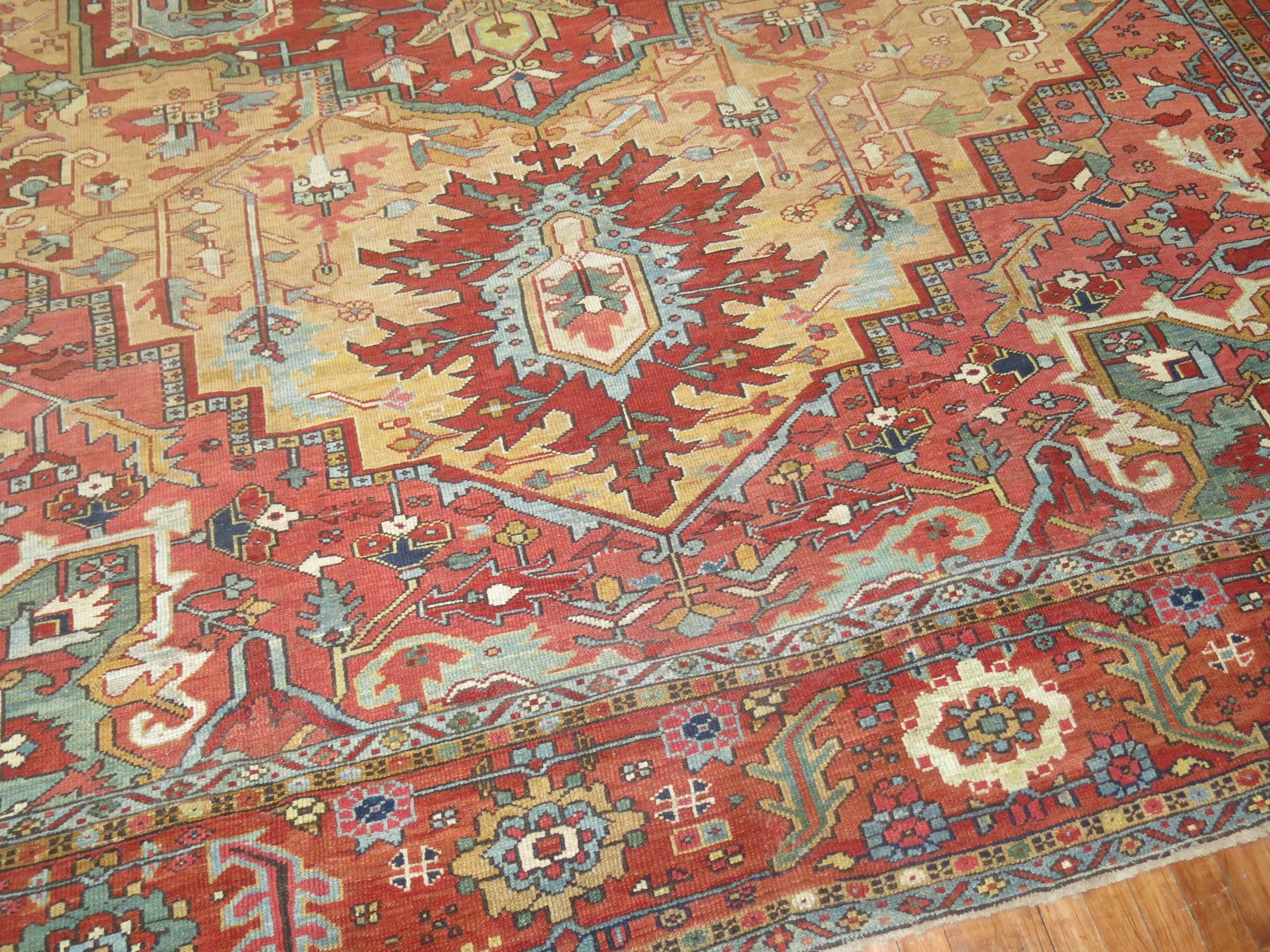 Serapi Heriz Persian Hand Knotted Antique Traditional Wool Rug For Sale 10