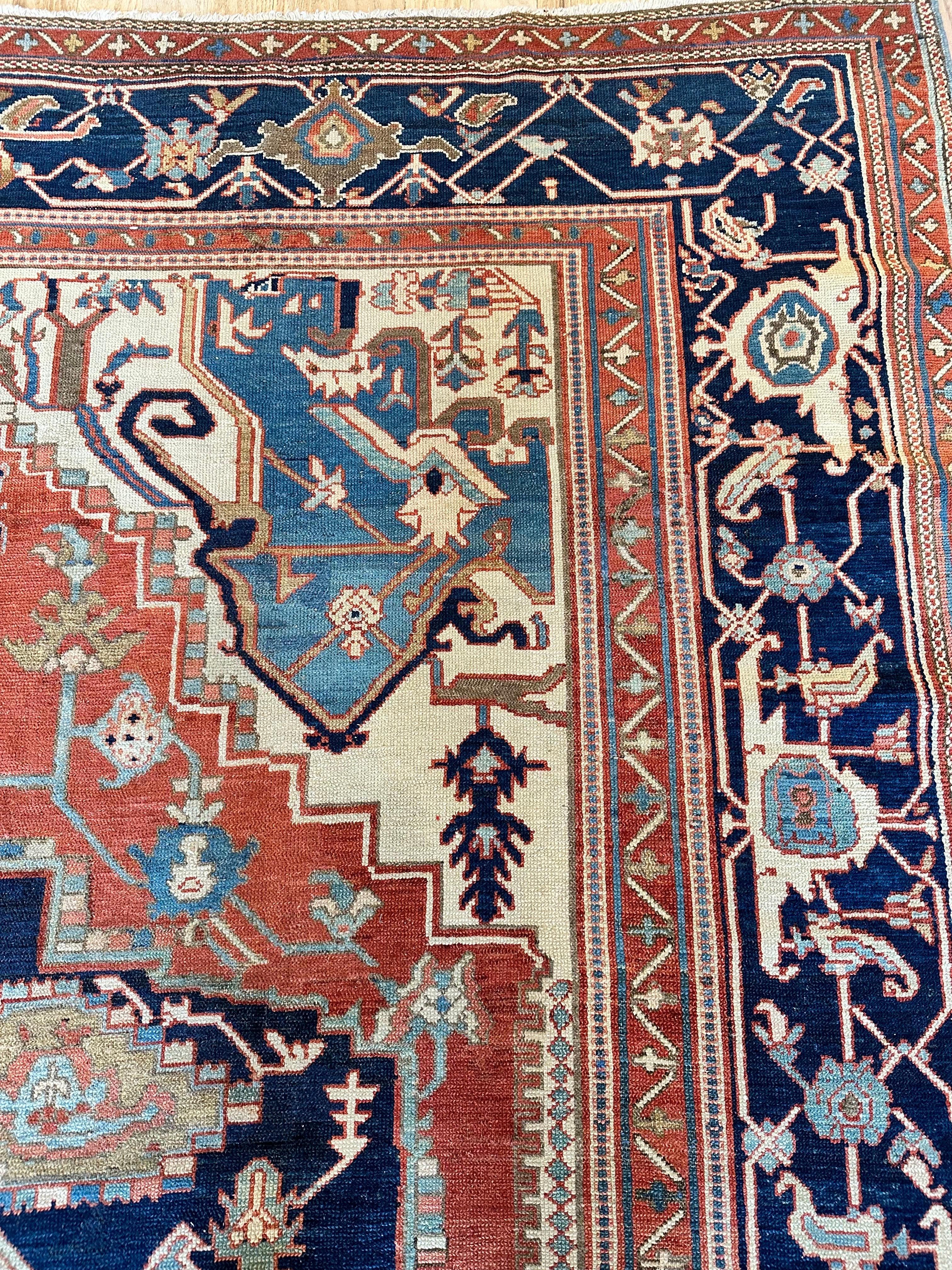 Antiker persischer Serapi-Teppich, handgefertigter orientalischer Teppich, Hellblau, Elfenbein, Rostrot im Angebot 11