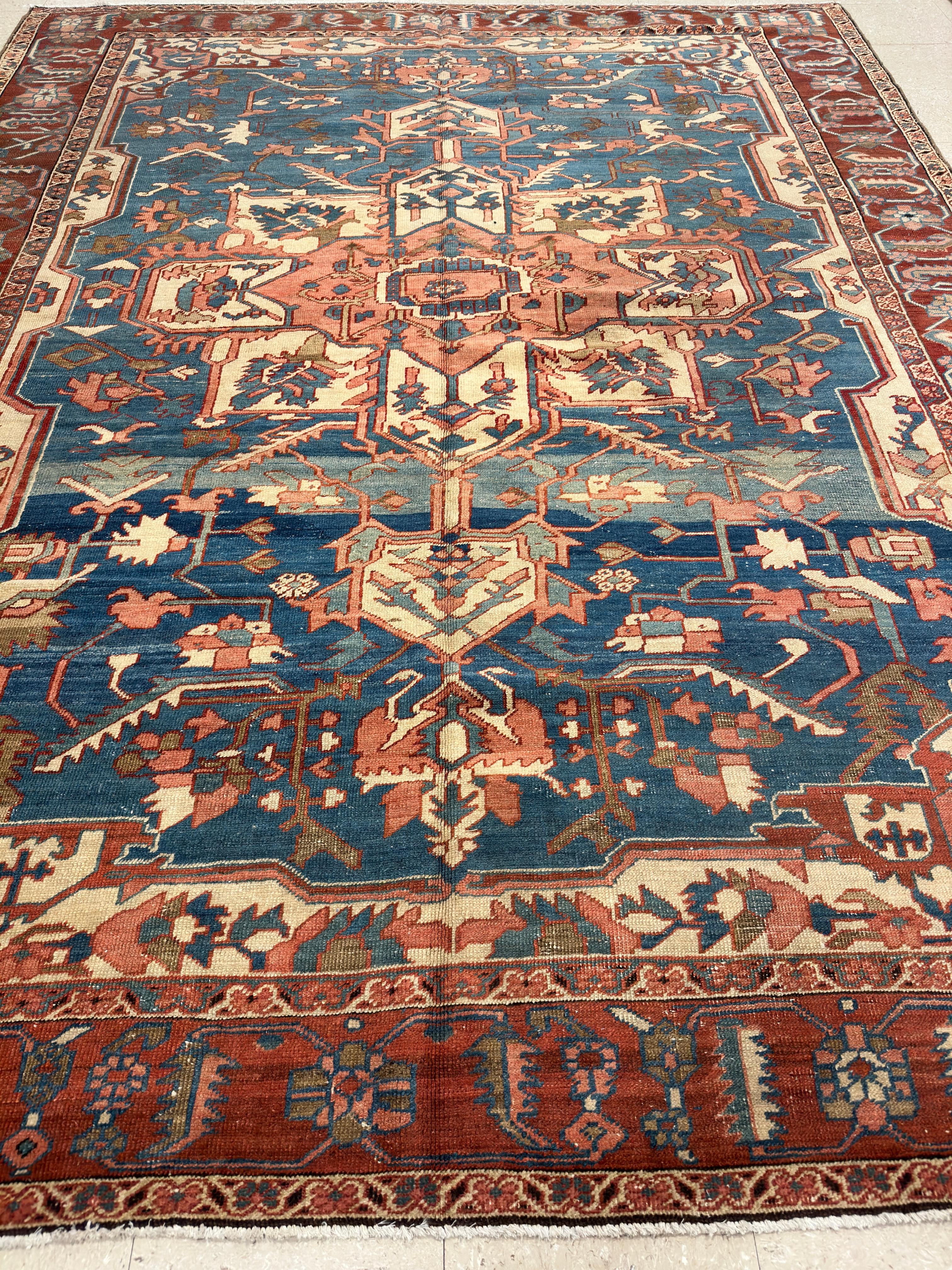 Antique Persian Serapi Carpet, Handmade Rug Light Blue, Ivory, Rusty Red For Sale 7